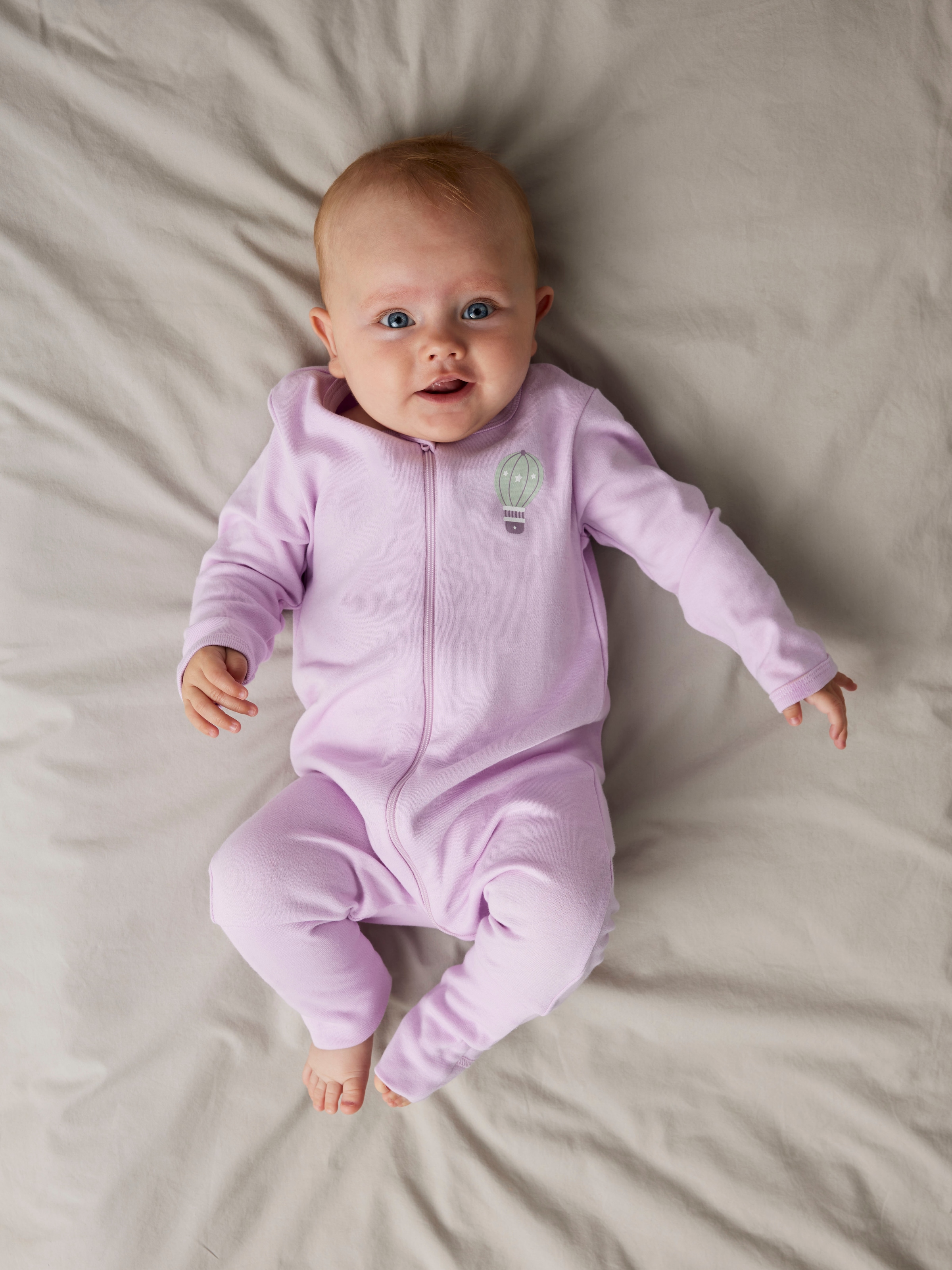 Name It Schlafanzug »NBFNIGHTSUIT 2P ZIP FF JET DOT NOOS« Packung, 2 tlg.