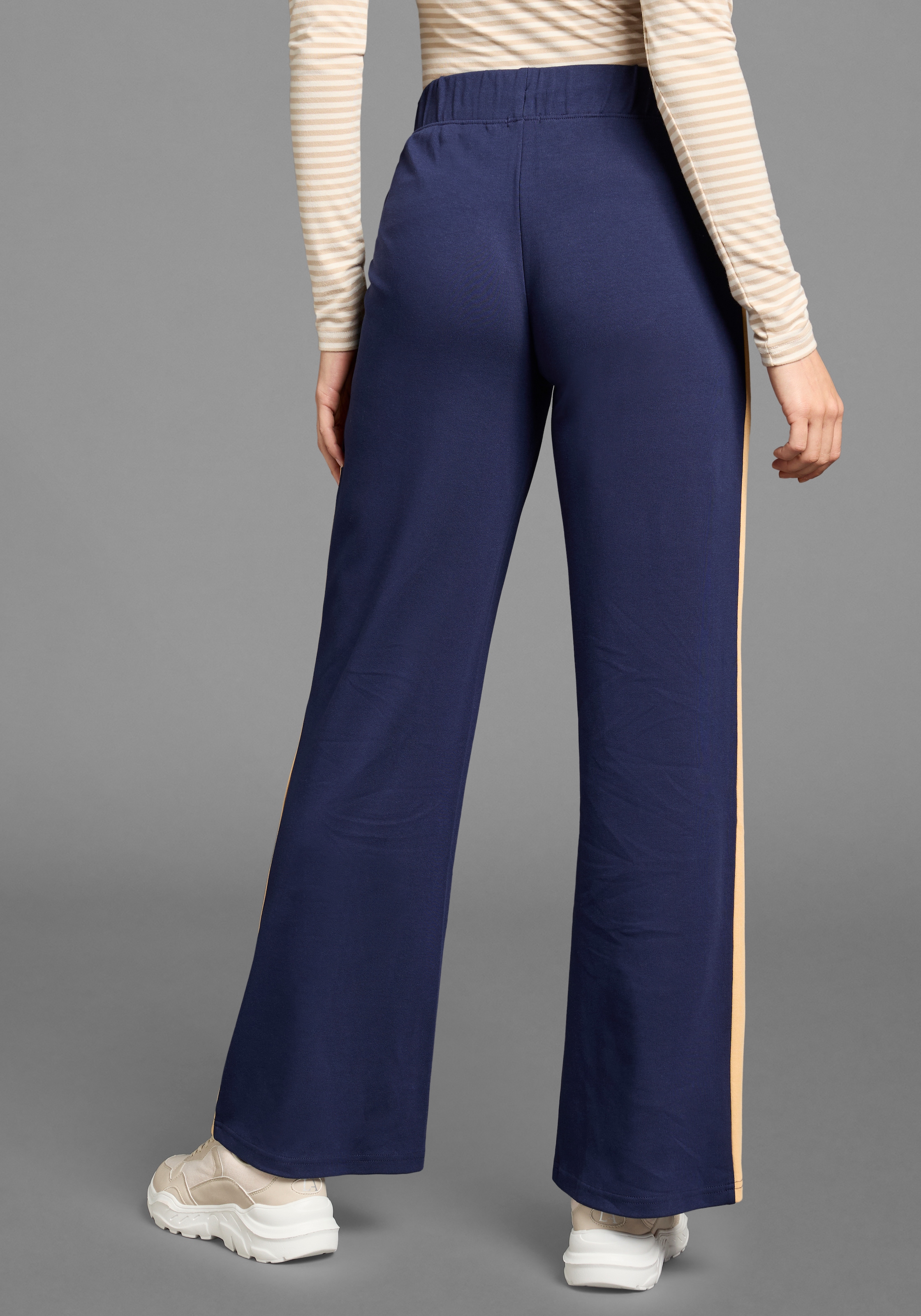 Laura Scott Jerseyhose  ausgestellte Passform, innenliegender Gummizug am Bund