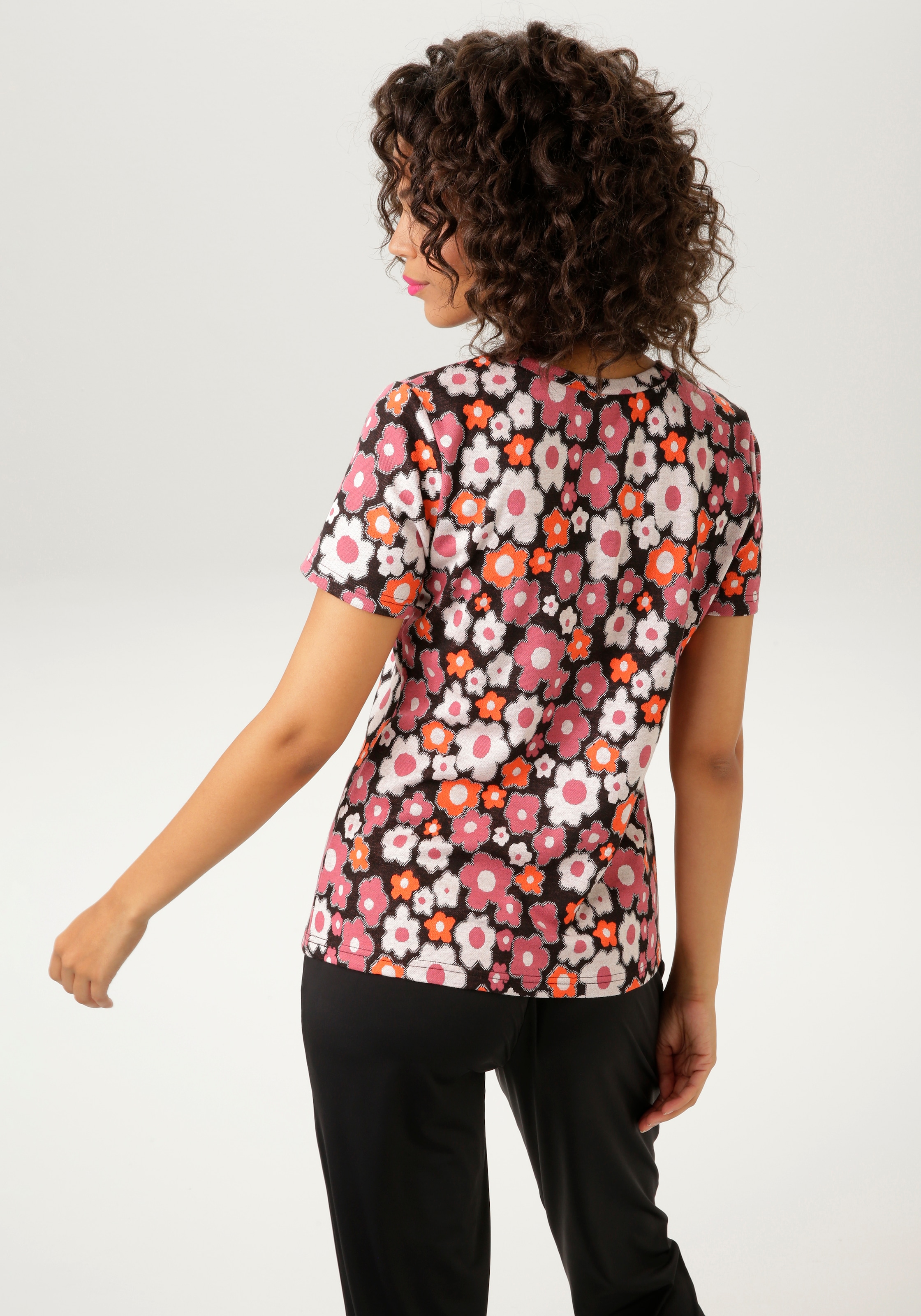 Aniston CASUAL T-Shirt, mit farbharmonischen Blumen - jedes Teil ein Unikat - NEUE KOLLEKTION