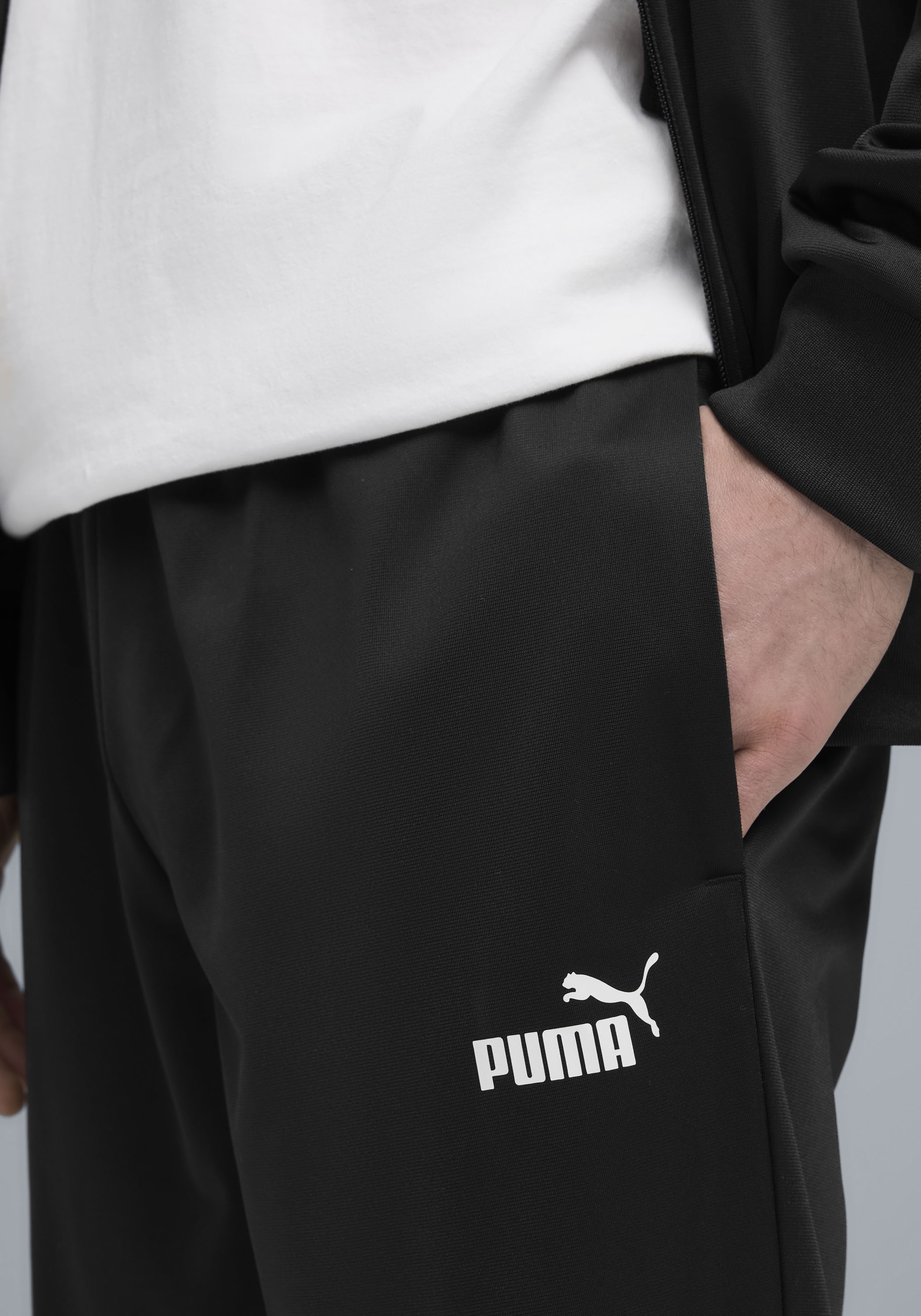 PUMA Trainingsanzug »ESS NO.1 LOGO POLY KNITTED SUIT« 2 tlg. für vielseitige Sportmode, Regular Fit, ohne Kapuze