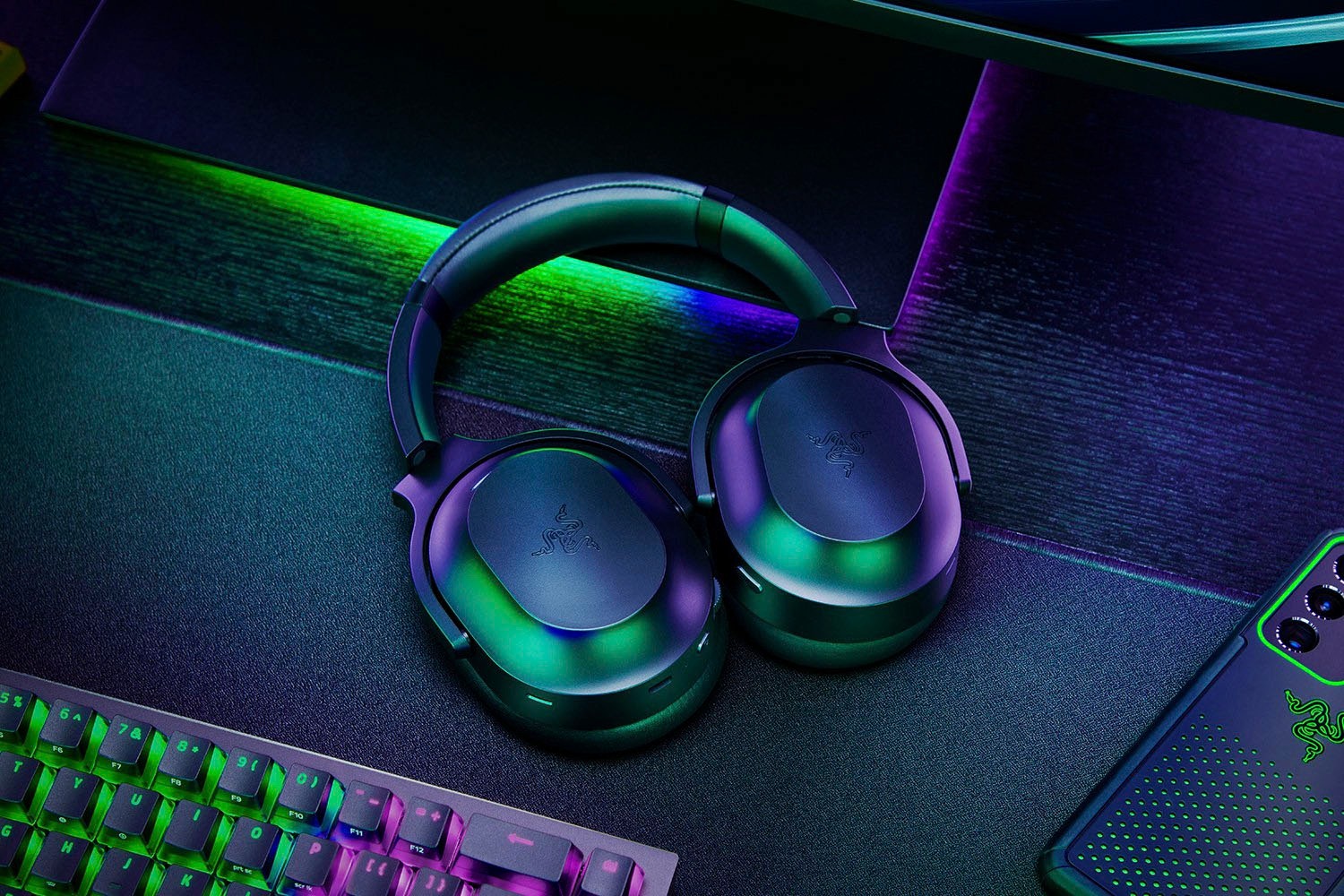 RAZER Gaming-Headset »Barracuda Pro«, Bluetooth, Active Noise Cancelling (ANC)-integrierte Steuerung für Anrufe und Musik-Freisprechfunktion