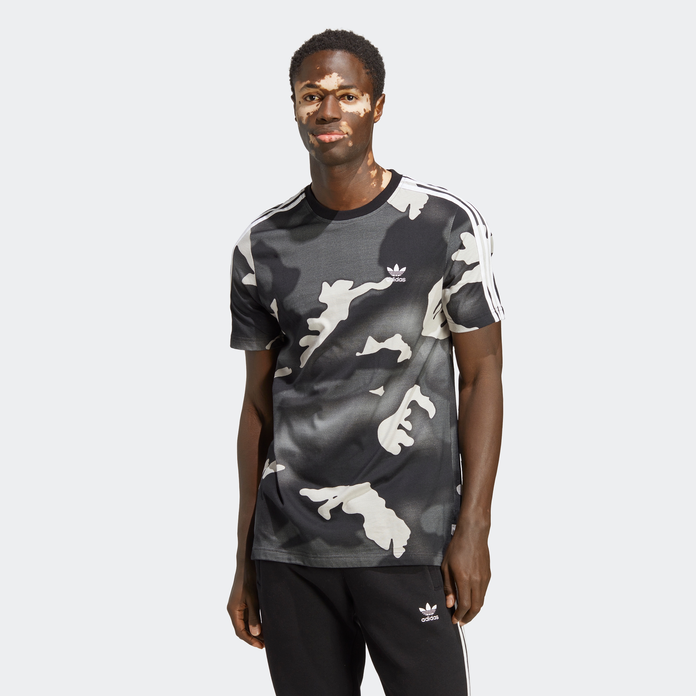 adidas Originals T-Shirt OTTO PRINT« online bei ALLOVER CAMO shoppen »GRAPHICS