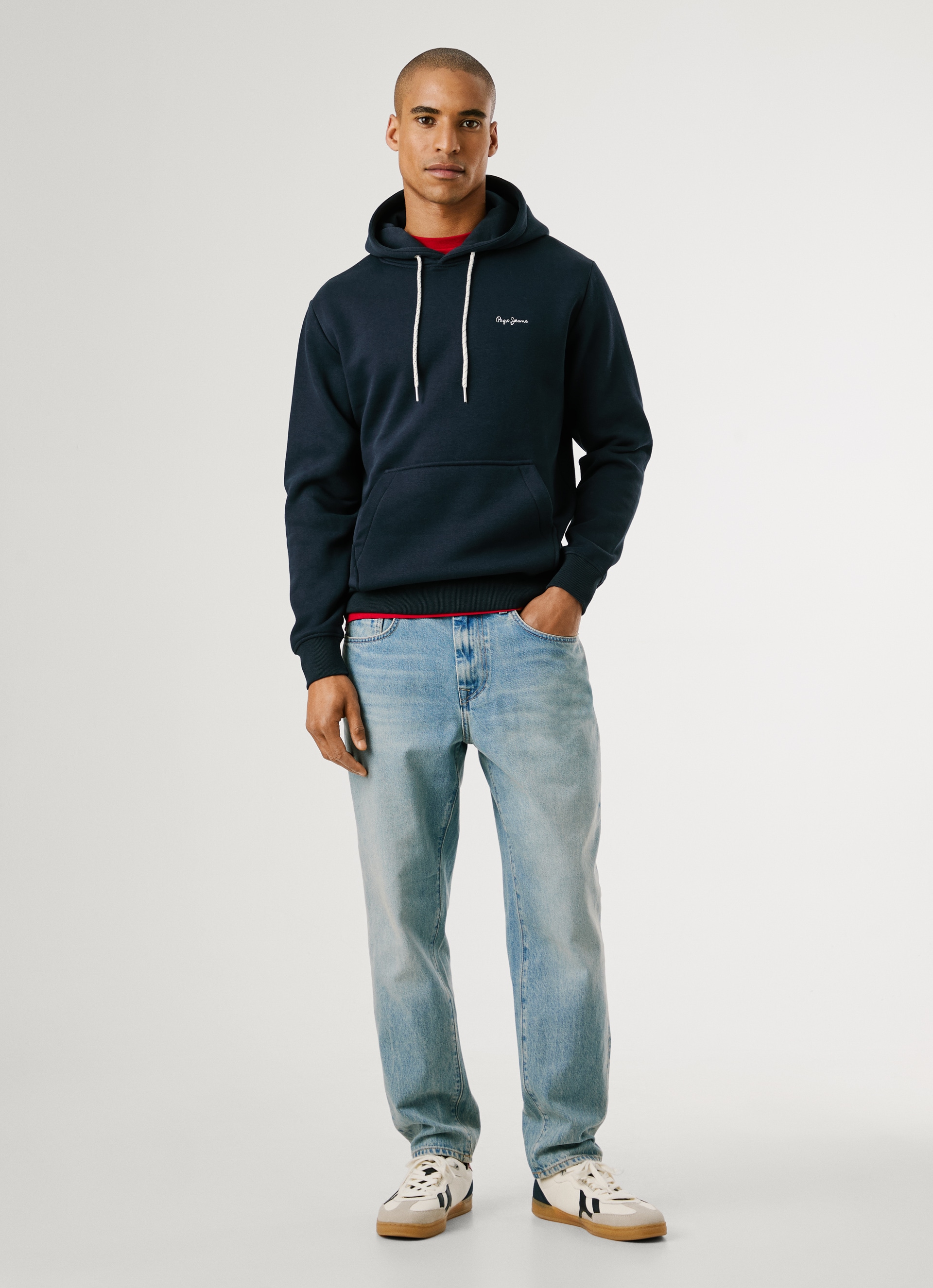 Pepe Jeans Hoodie »MACBETH SMALL LOGO« Regular Fit mit gesticktem Logo