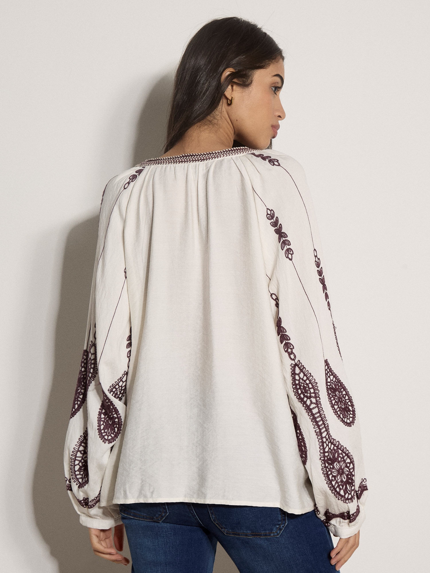 Apricot Shirtbluse »Boho Bluse« mit Stickerei