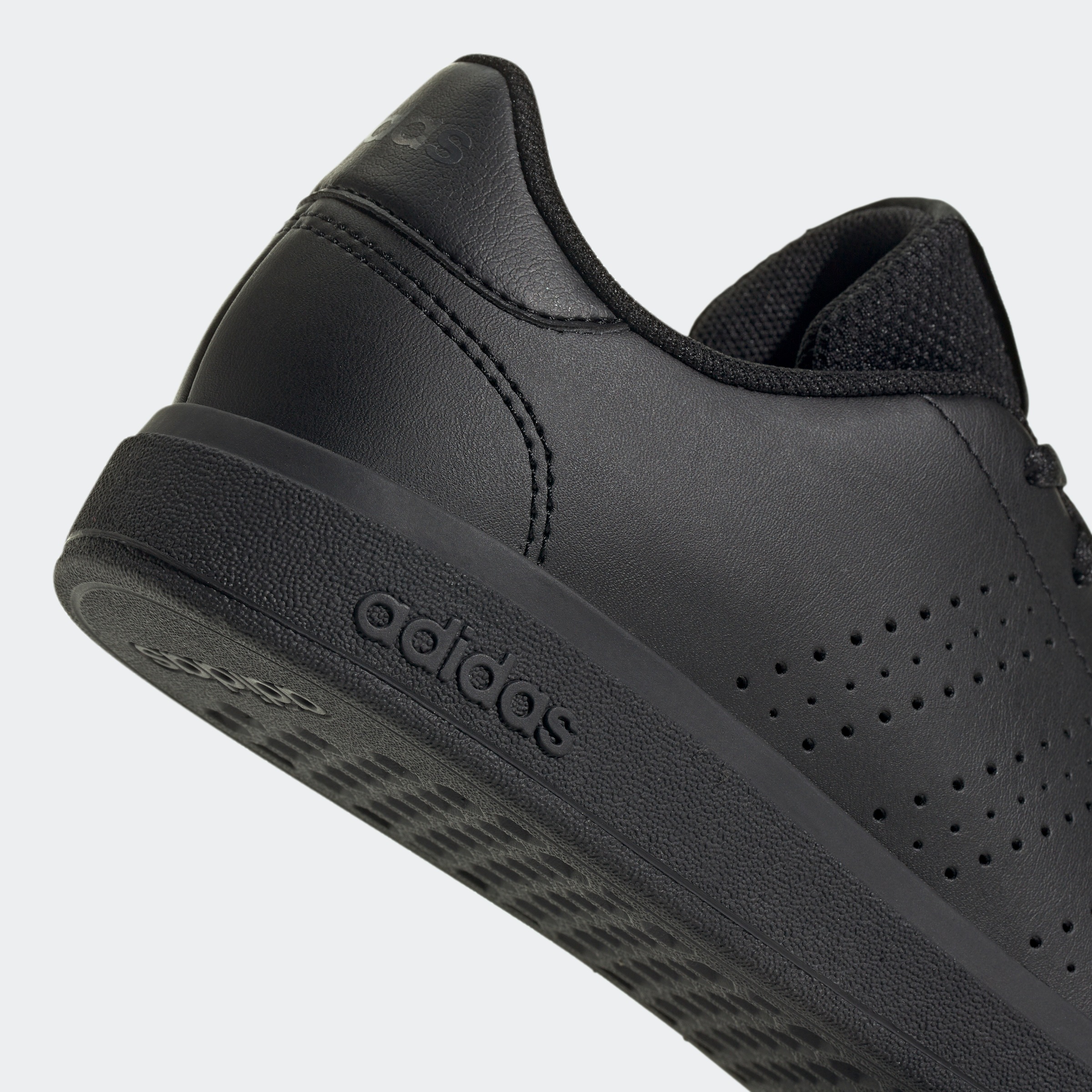 adidas Sportswear Sneaker »ADVANTAGE BASE 2.0 KIDS«, Design auf den Spuren des adidas Stan Smith