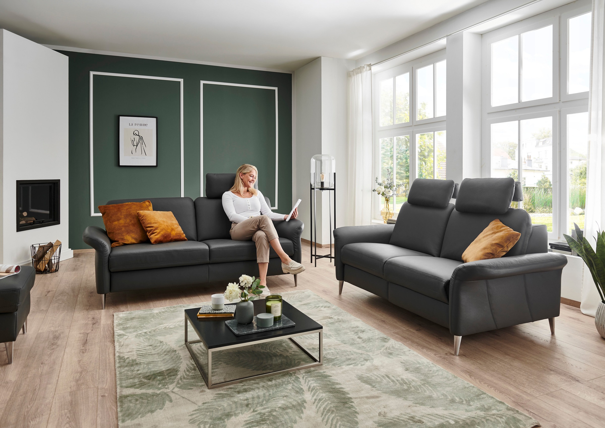 Die PlanBar 2,5-Sitzer »PN-EM23187 mit Kopfstützen«, (Breite 182 cm), Federkernpolsterung, Bezug aus Leder