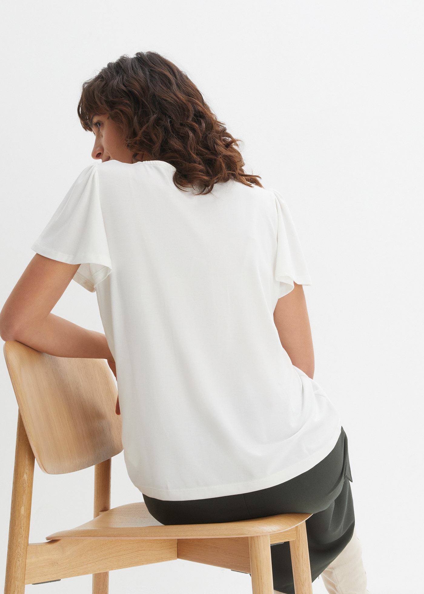 bonprix T-Shirt »Shirt mit Knopfleiste« Shirt mit Knopfleiste