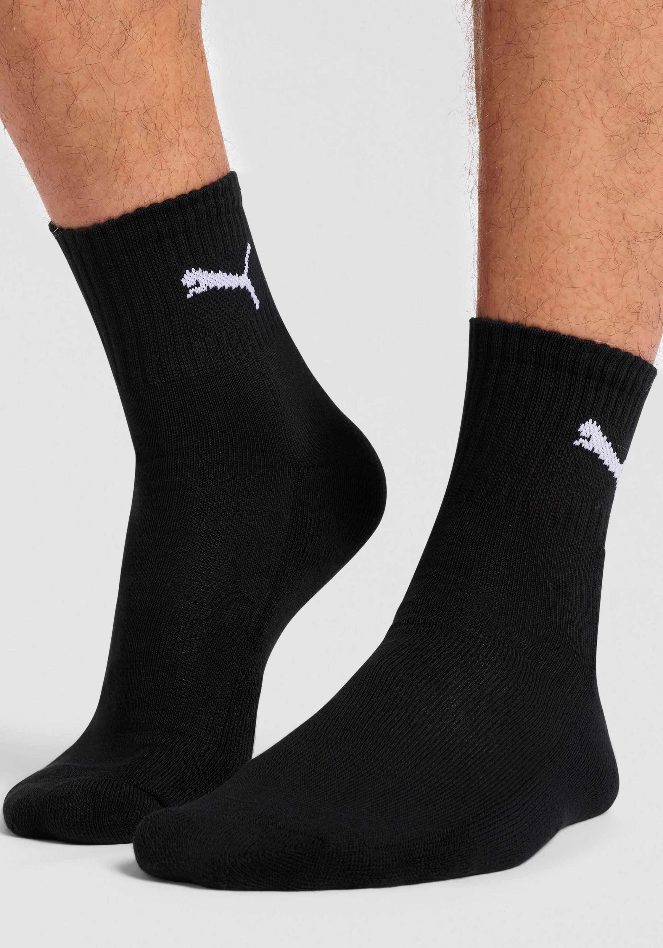 PUMA Sportsocken »short crew« 3 Paar tlg. gepolsterte Frottee-Sohle, atmungsaktiv