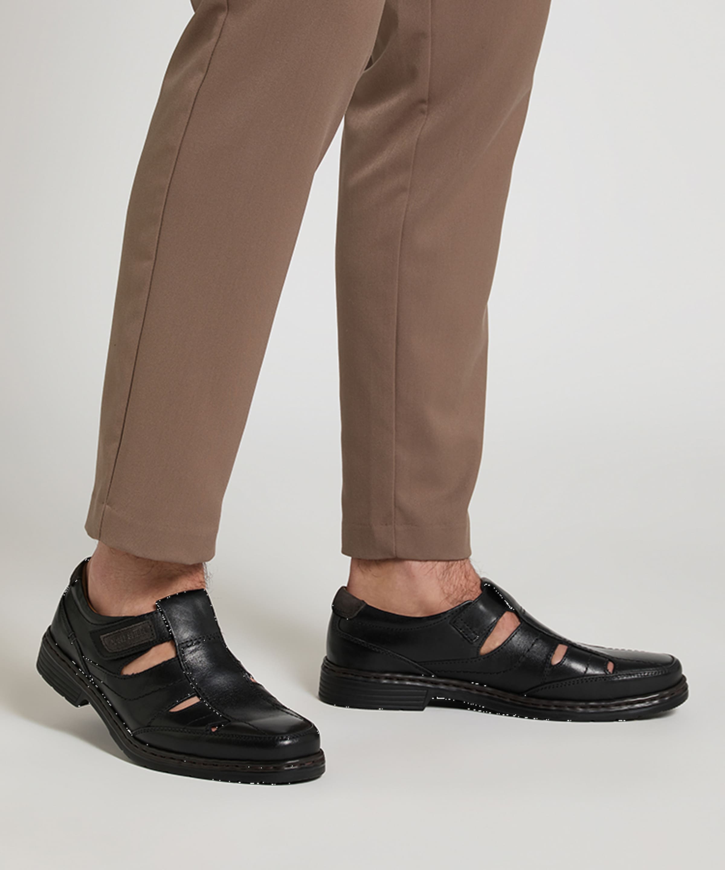 Josef Seibel Slipper »Alastair 08, schwarz«