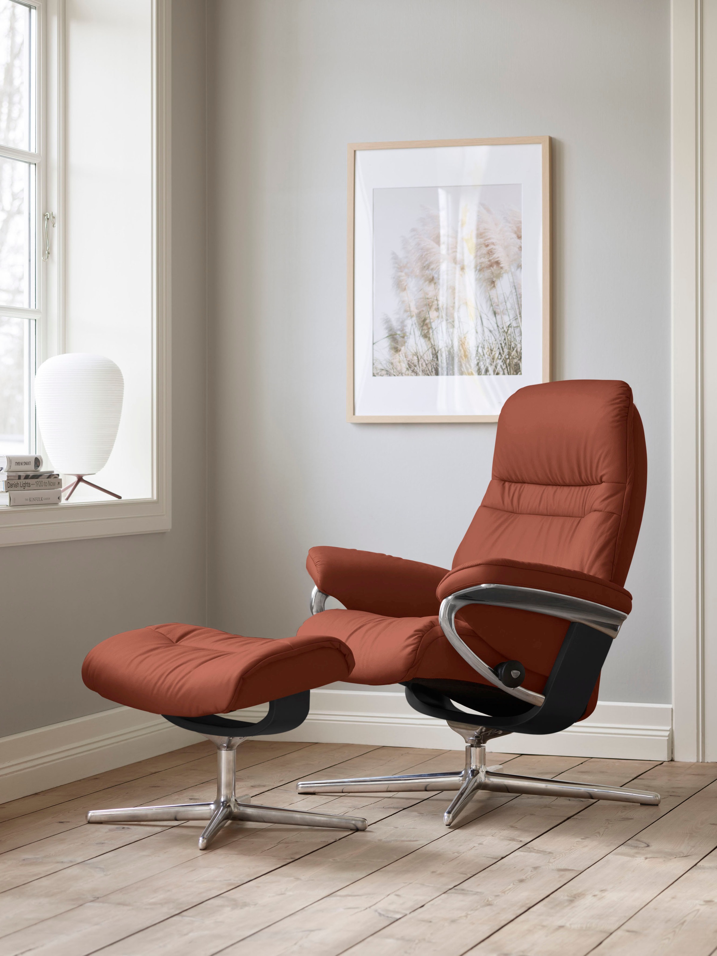 Stressless® Relaxsessel »Sunrise«, (Set, Relaxsessel mit Hocker), mit Hocker, mit Cross Base, Größe S, M & L, Holzakzent Schwarz
