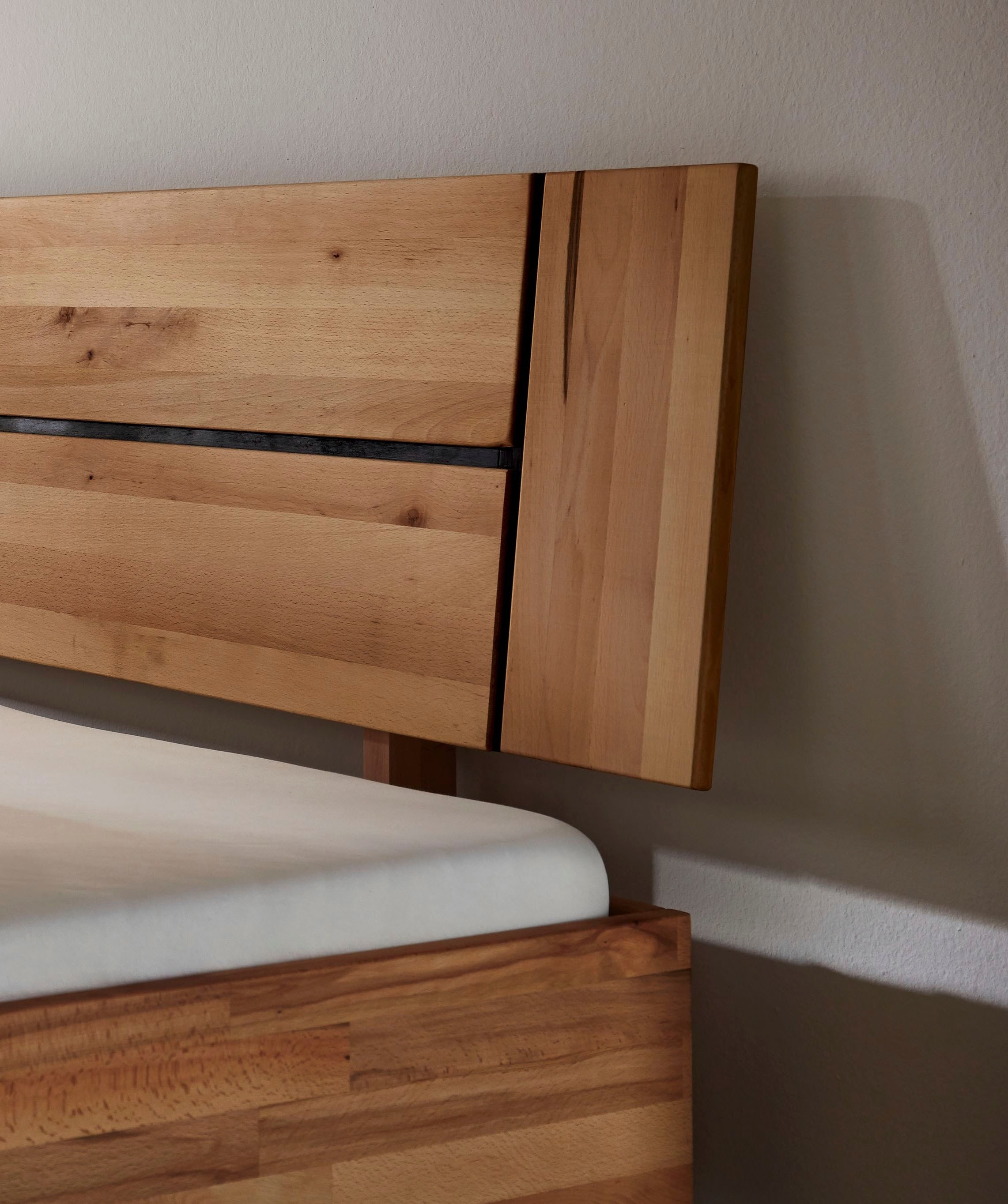 Home affaire Massivholzbett »Chavot II« wahlweise in Kernbuche oder Wildeiche erhältlich