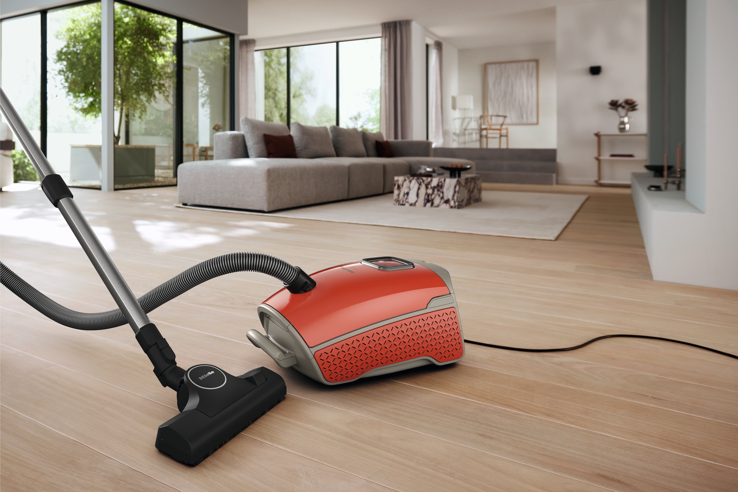 Miele Bodenstaubsauger »Guard L1 mit ComfortFit, Nachfolger Complete C3, 12m Aktionsradius« 890 W mit Beutel Leistungsstark, Premium Design, komfortable Reinigung mit 2in1 Düse