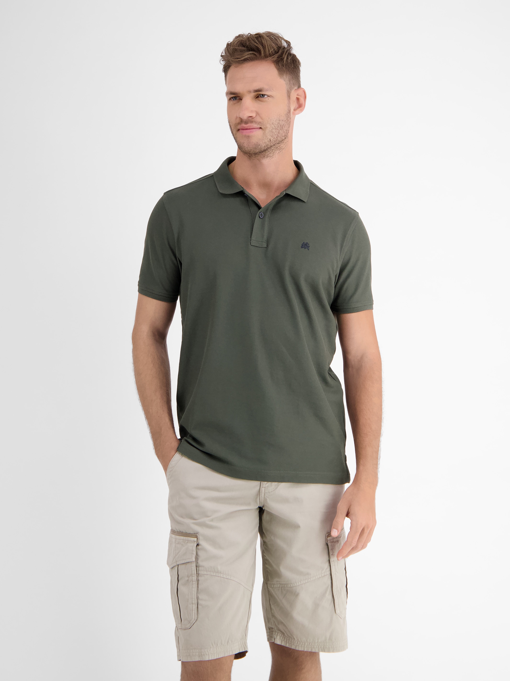 LERROS Poloshirt »Poloshirt mit COOL & DRY Funktion in Piqué-Qualität« Atmungsaktiver Baumwollmix, Feine Piqué-Qualität, Zeitloser Polo-Style