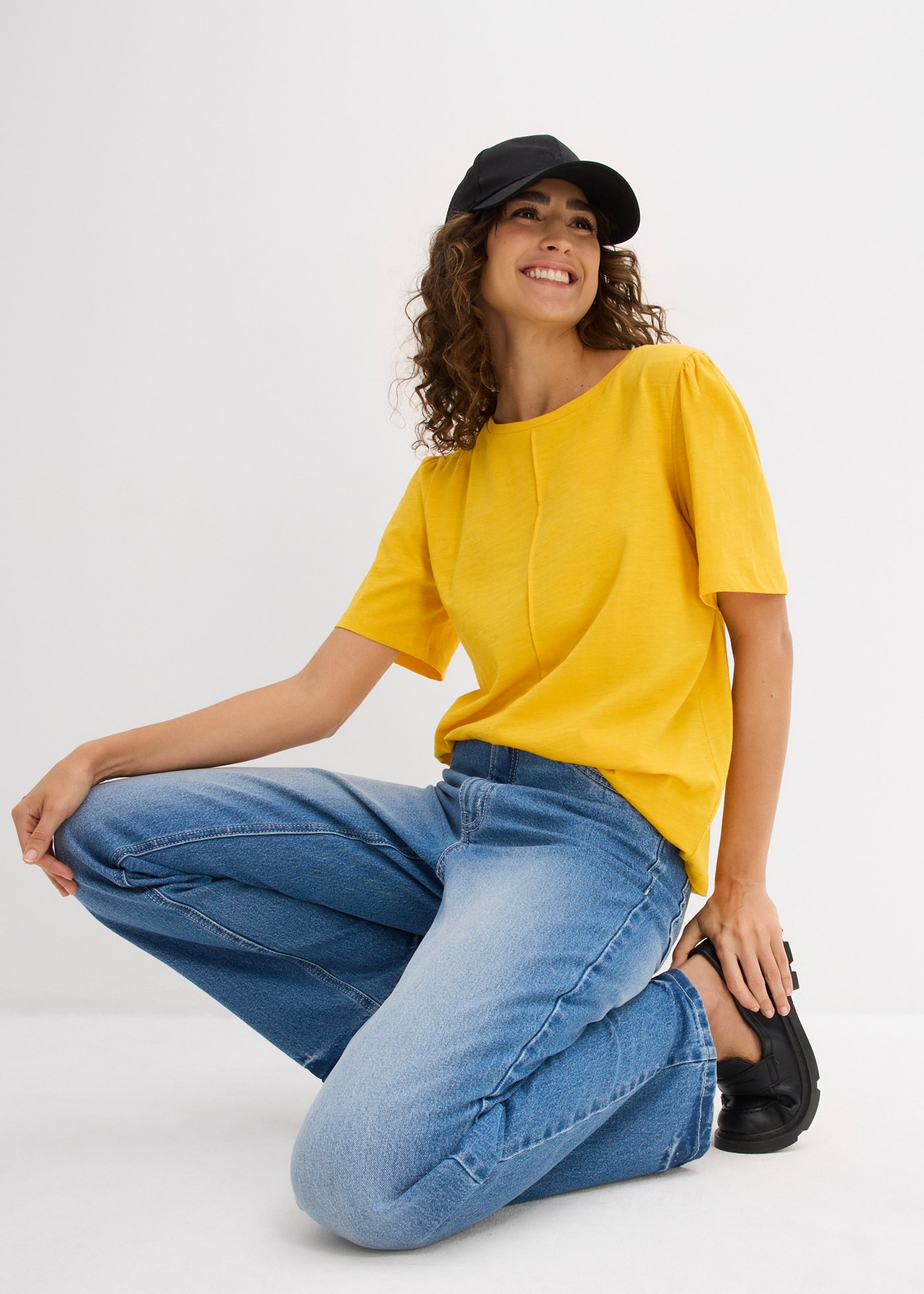 bonprix T-Shirt lockere Passform, weite Ärmel mit dezenter Raffung an der Schulter