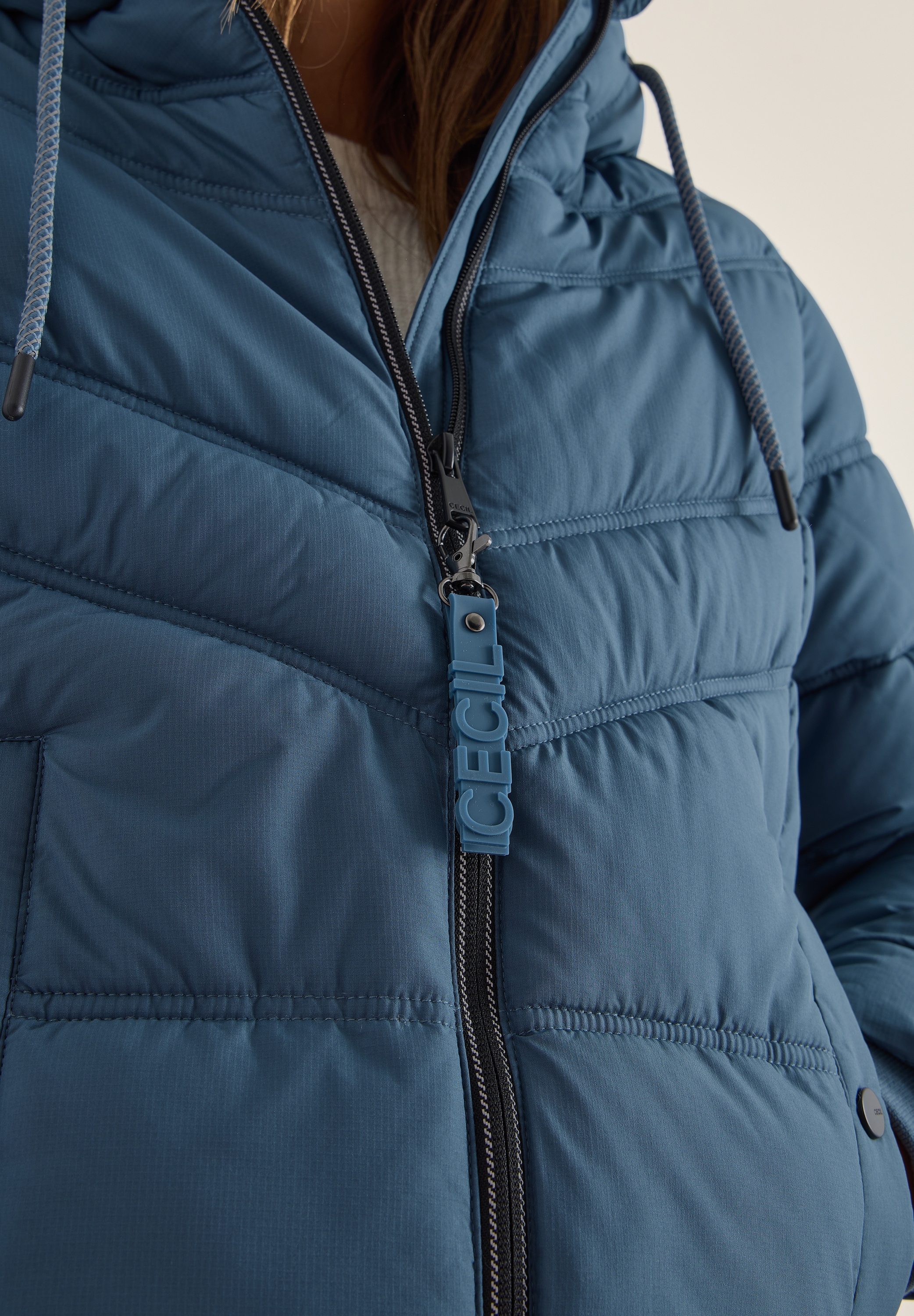 Cecil Steppjacke, mit Kapuze, mit Kapuze
