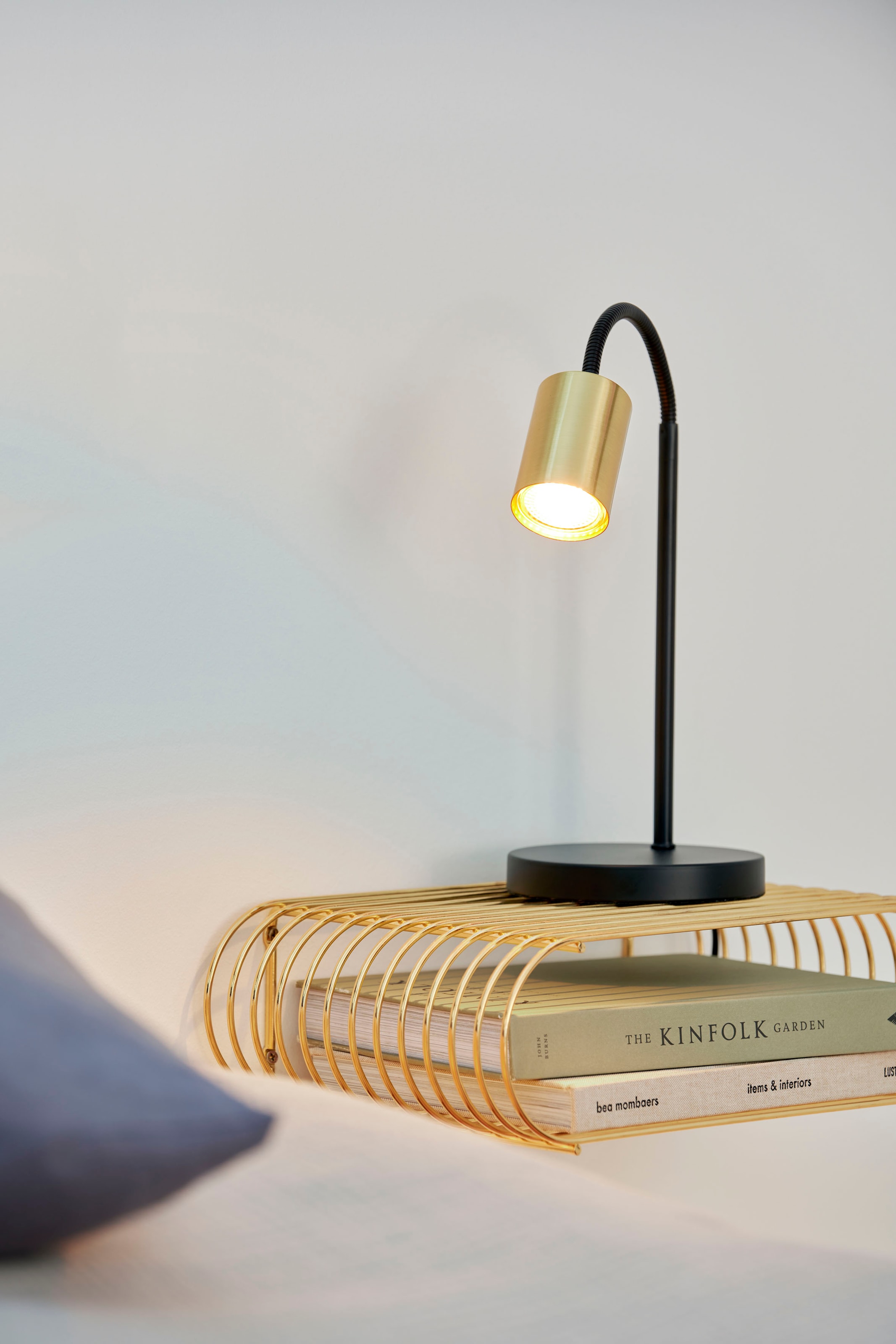 Nordlux Tischleuchte »Explorer«, Zeitgenössischer und einfacher Stil,  verstellbarer Lampenkopf bei OTTO | Tischlampen