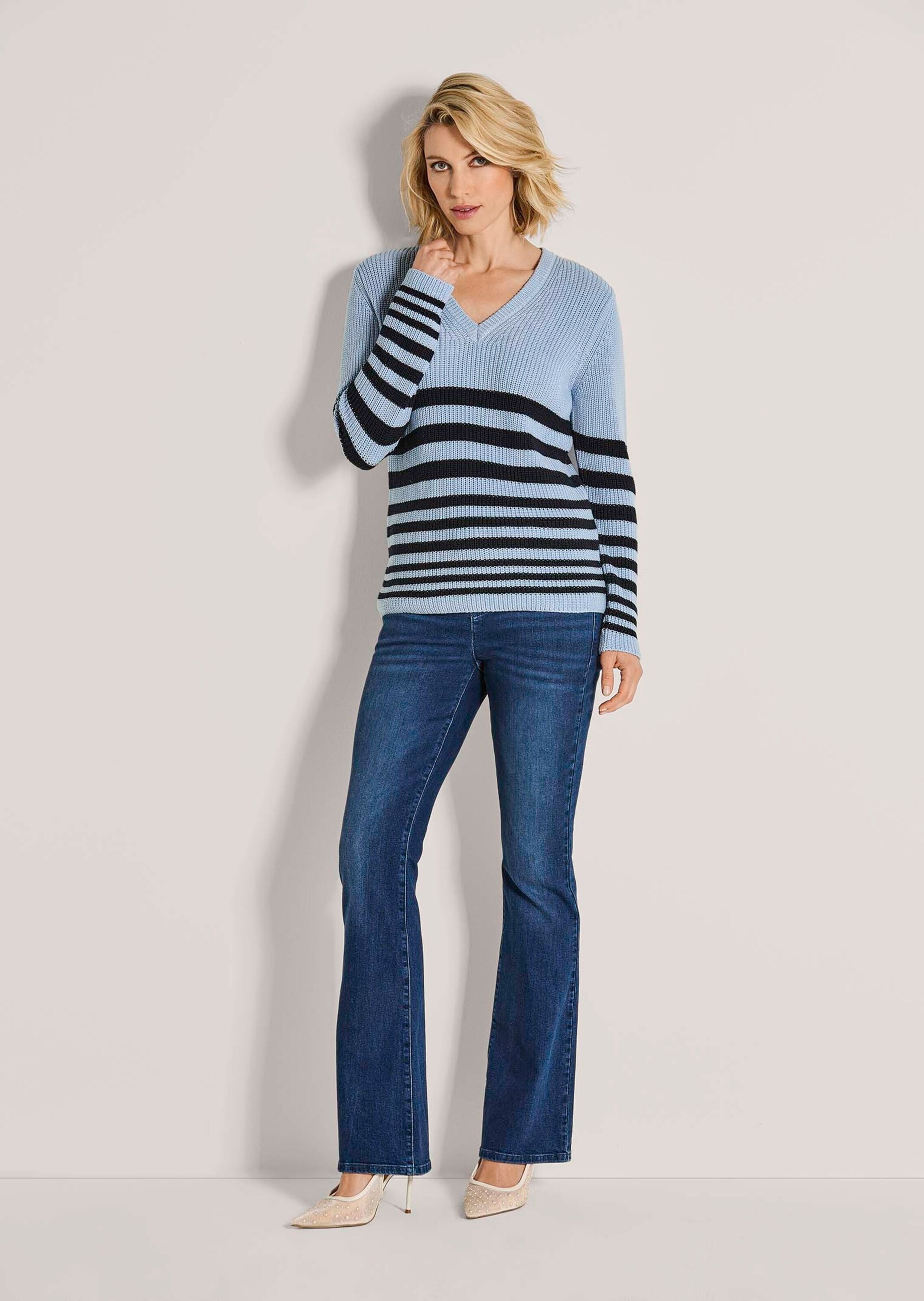 MADELEINE Longpullover »Strickpullover Moderner Strickpullover im Ringel-Design« Edles Perlfang-Muster