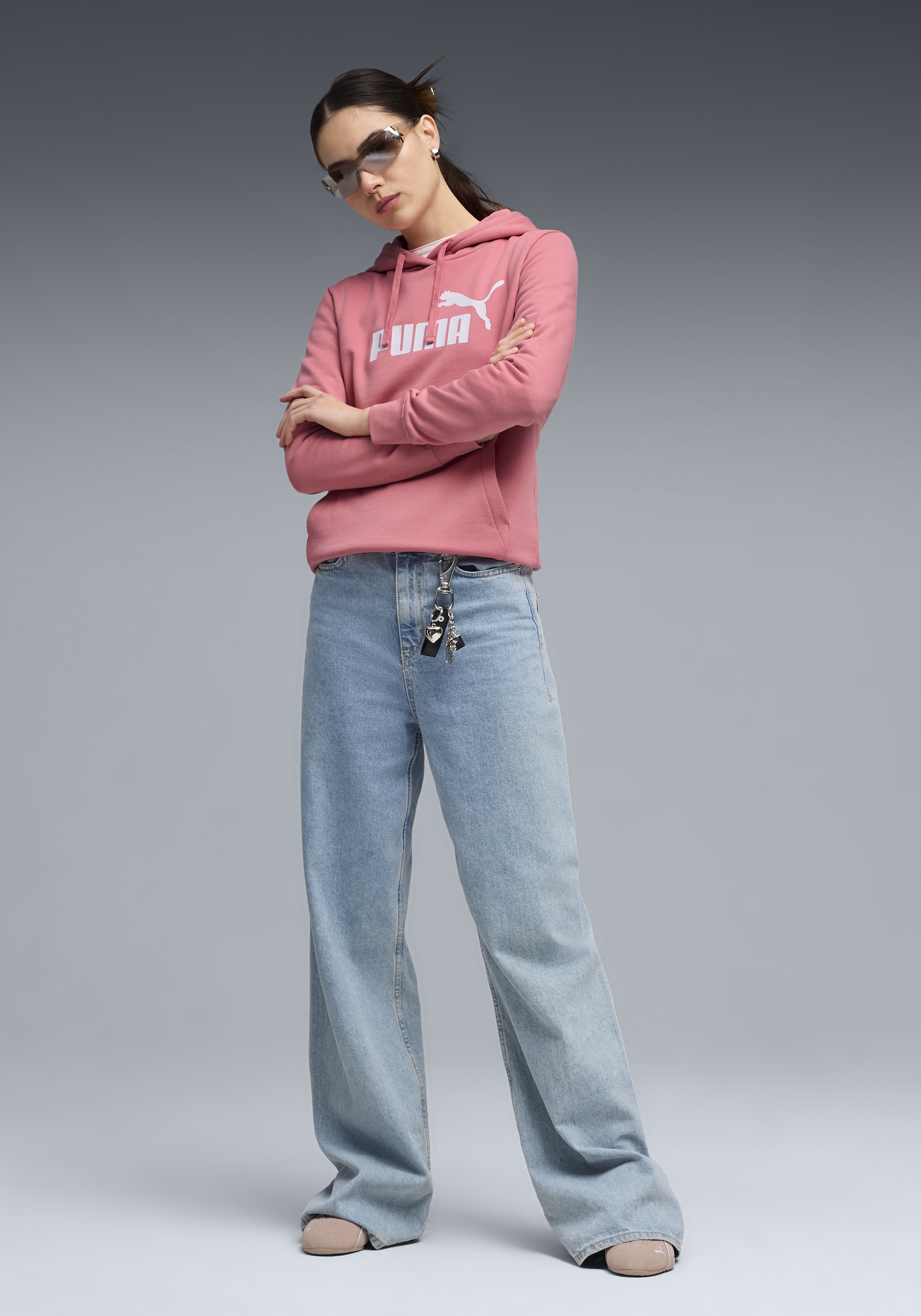 PUMA Kapuzensweatshirt »ESS NO. 1 LOGO HOODIE FL (S)«, Regular Fit, mit verstellbarer Kapuze, mit Kängurutasche
