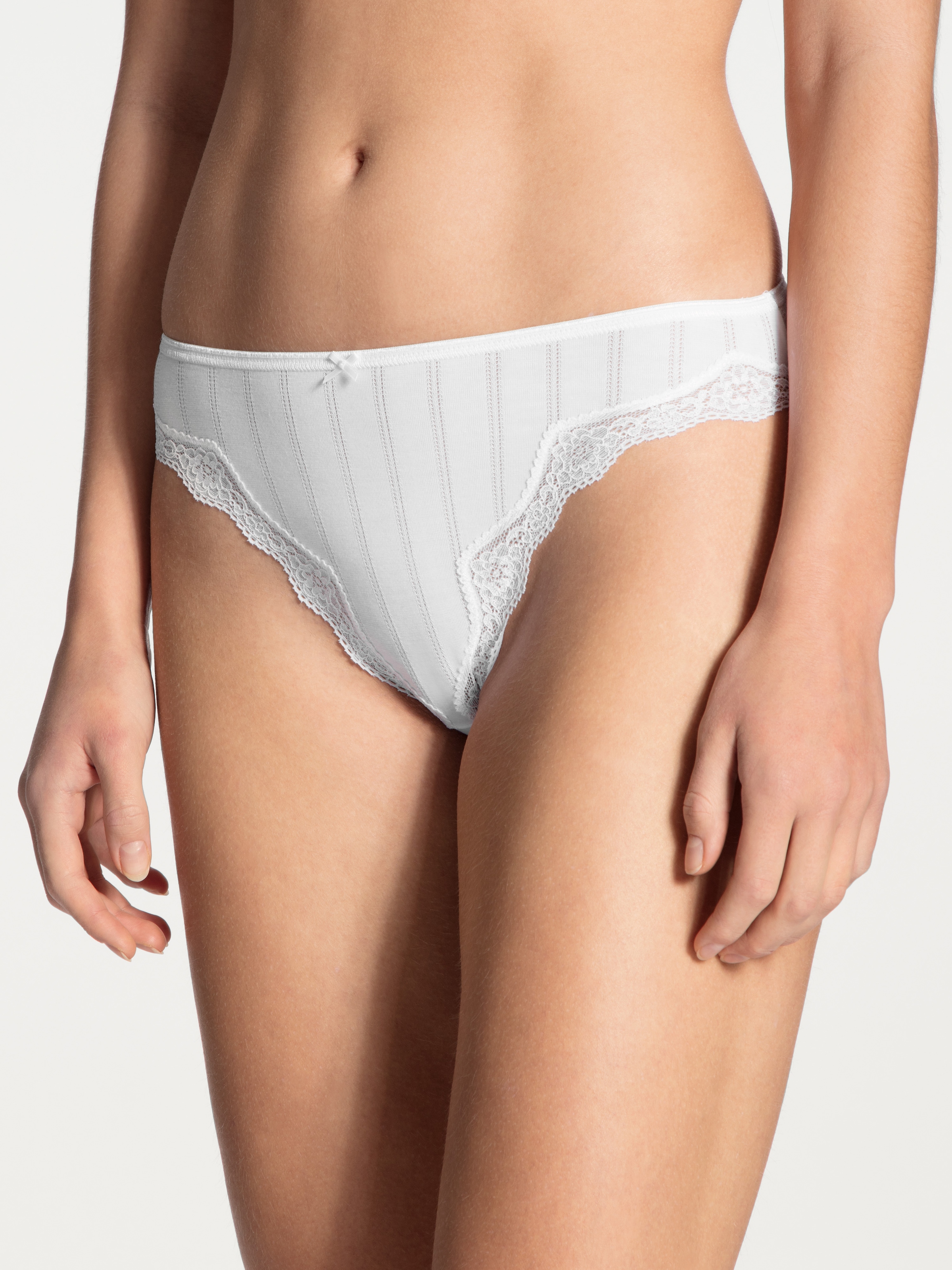 Slip »Etude Toujours«, mit femininer Dresdner Spitze