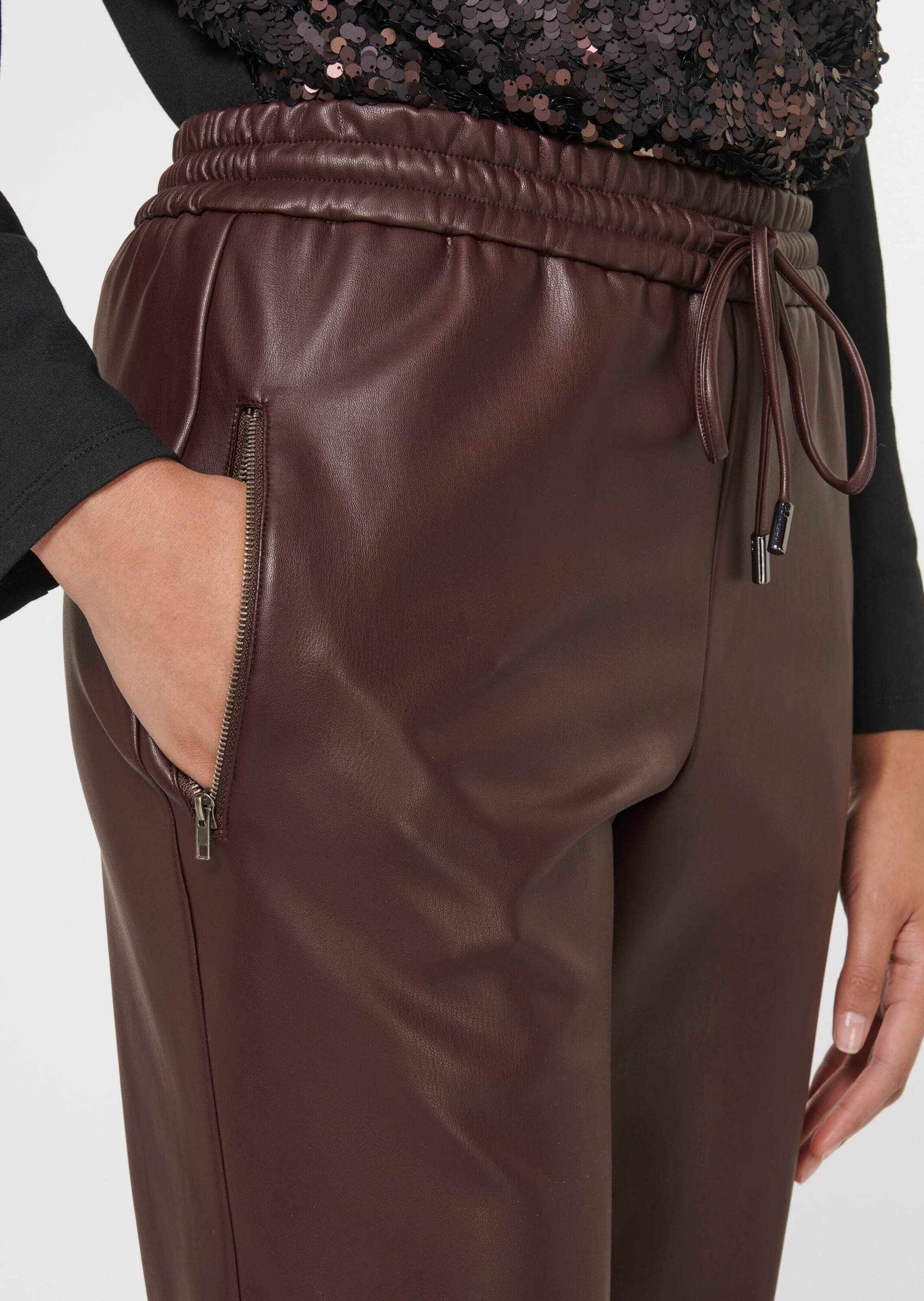 MADELEINE Jogger Pants »Hose Jogg-Pants in edler Lederoptik«