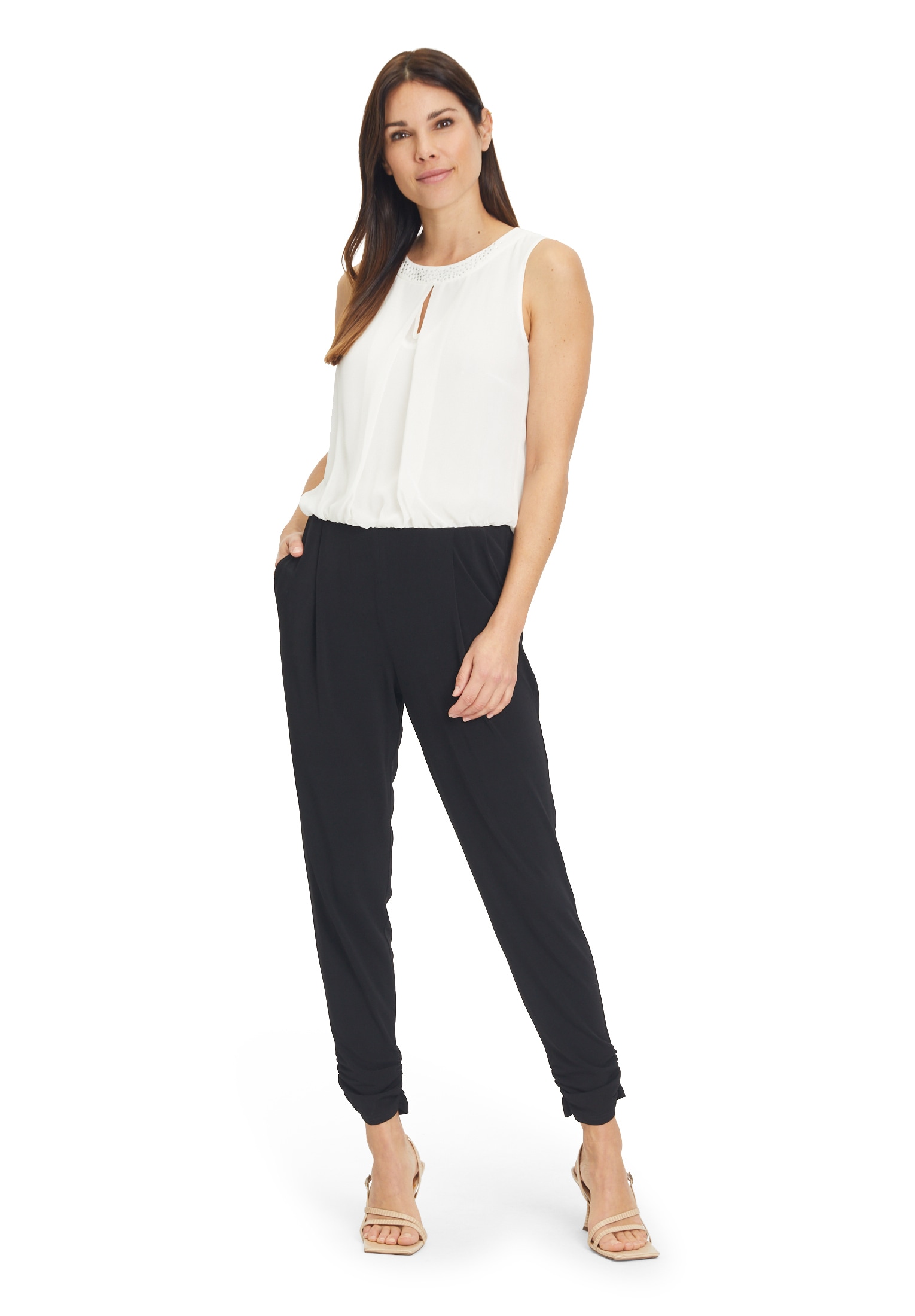 Vera Mont Jumpsuit »Jumpsuit mit Cut-Outs«