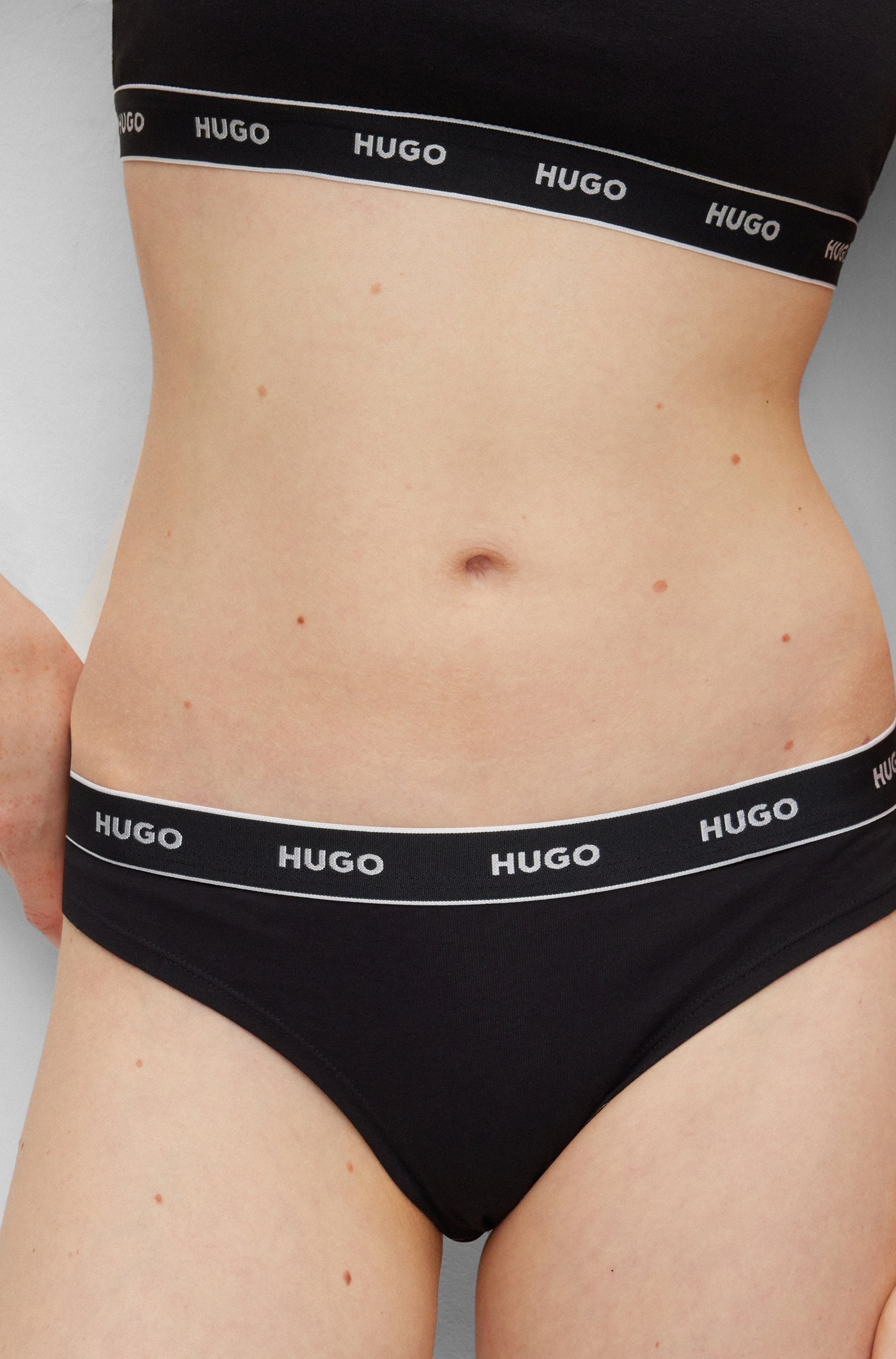 HUGO Underwear String »TRIPLET THONG STRIPE«, (3 St.), mit HUGO Logo-Elastikbund
