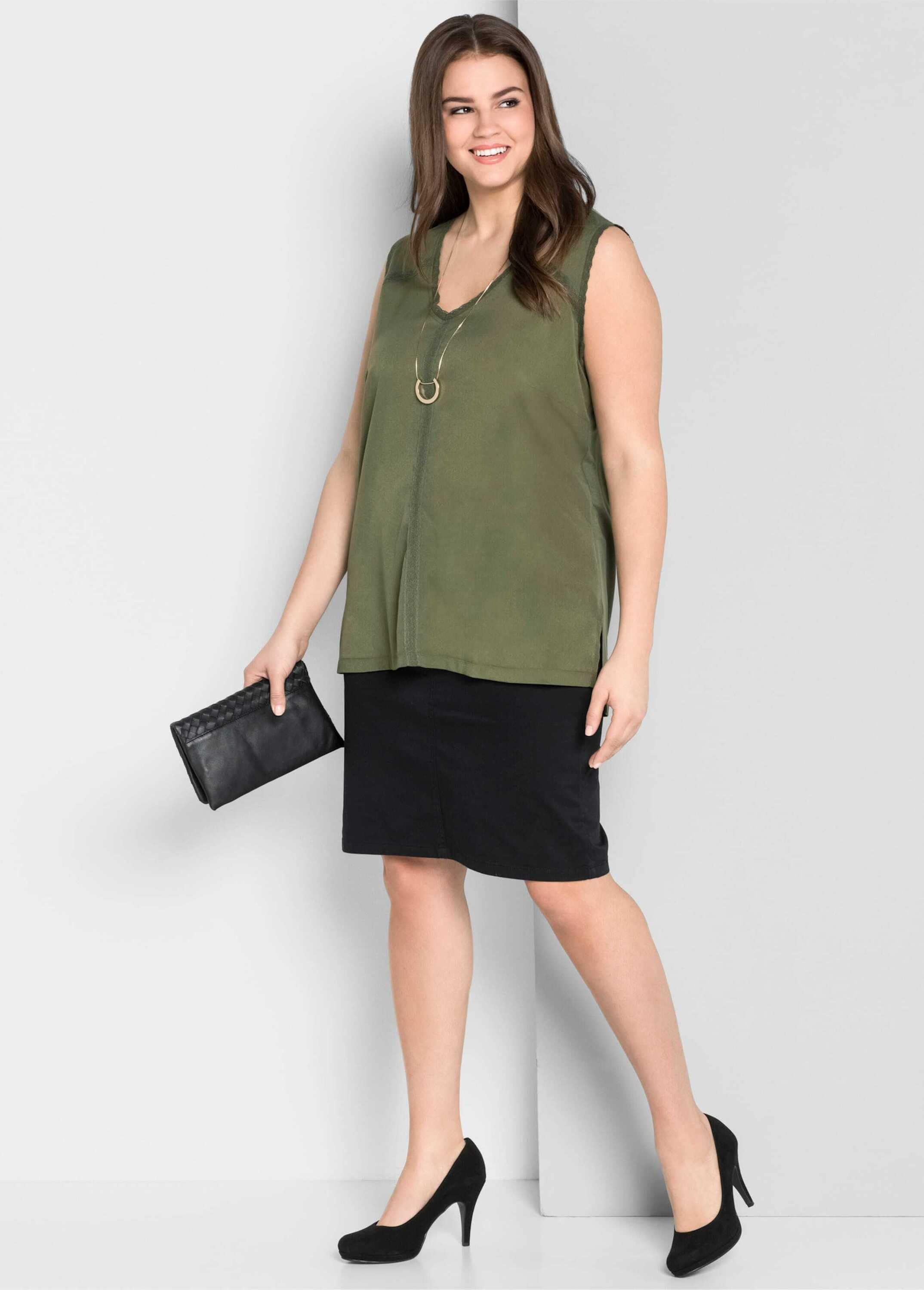 Sheego Bleistiftrock »Bleistiftrock Bleistiftrock aus Stretch-Twill« mit Gehschlitz