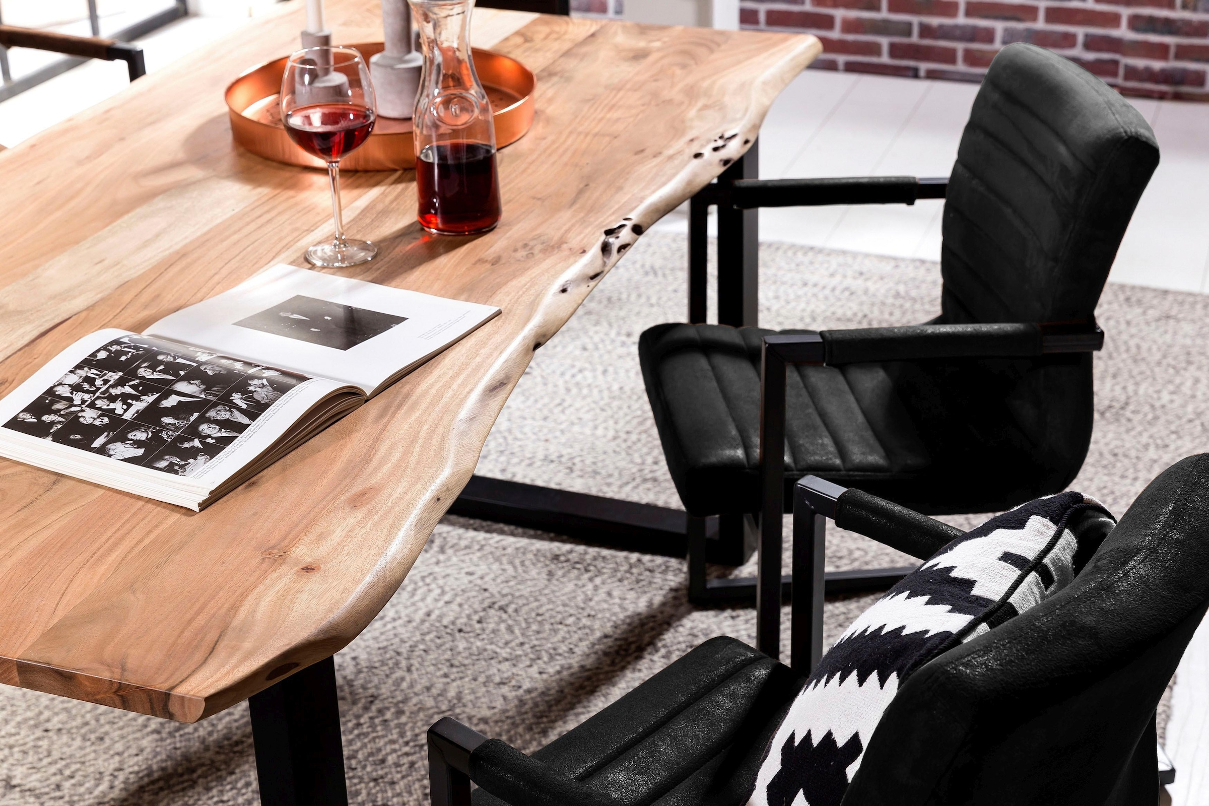 SIT Esstisch »Tops&Tables« Tischplatte aus Akazie mit Baumkante wie gewachsen