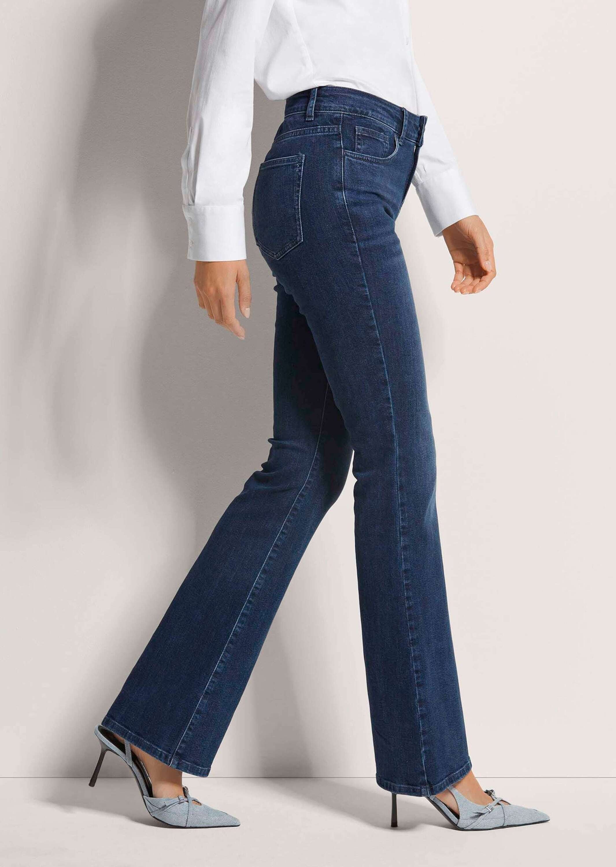 MADELEINE Regular-fit-Jeans »Schlaghose Five-Pocket-Jeans im Bootcut-Style«