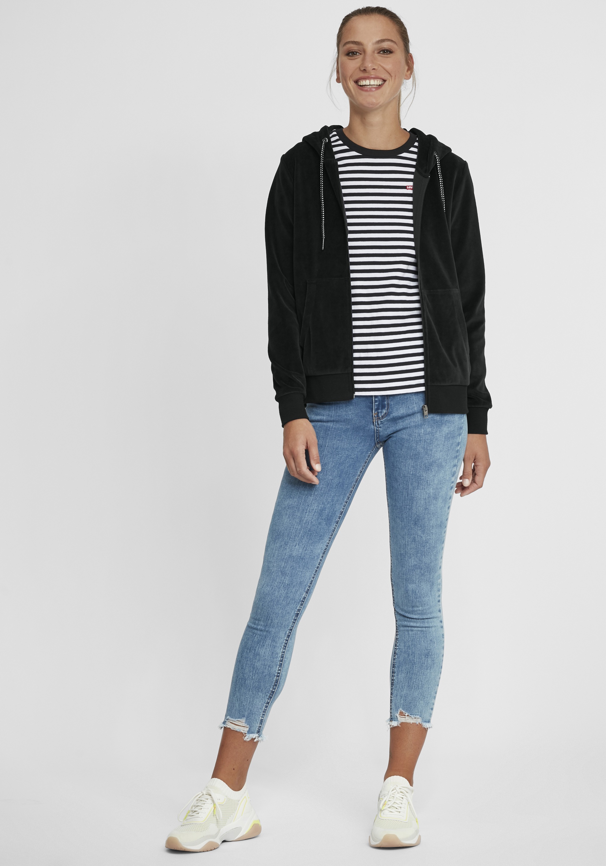 OXMO Kapuzensweatjacke »Kapuzensweatjacke OXVicky«