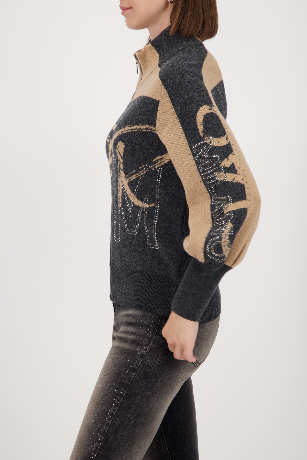 Monari Strickjacke Regular fit mit Stehkragen und Strassdetails