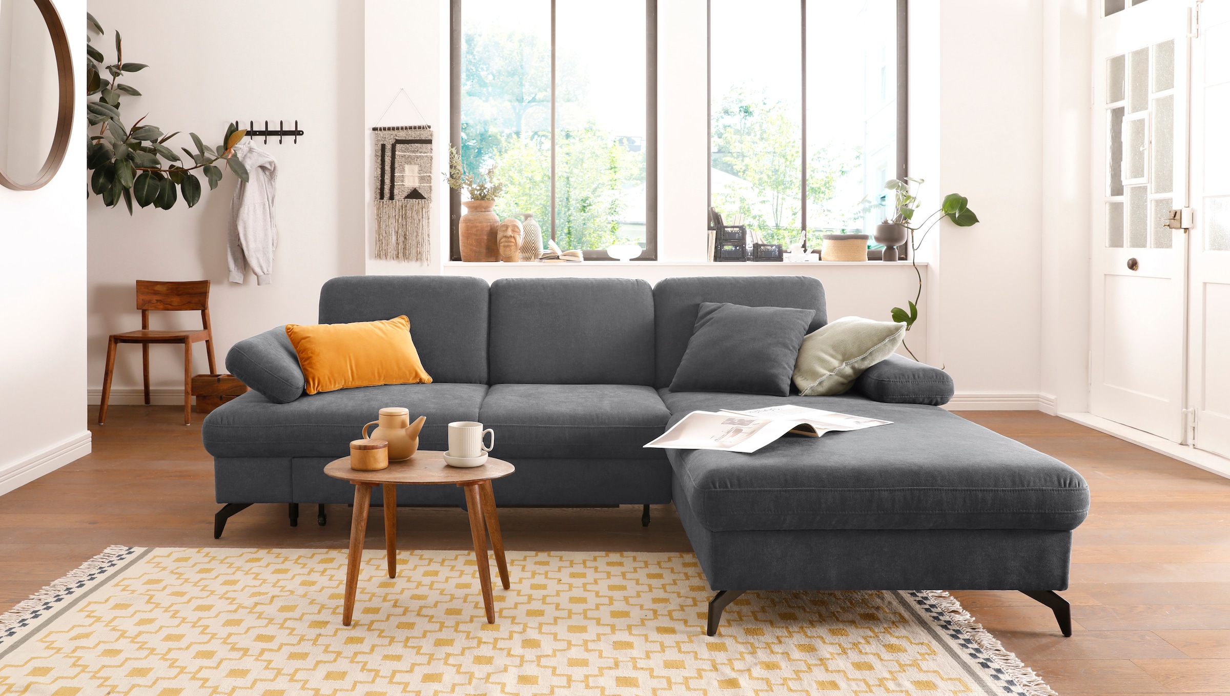 sit&more Ecksofa »Morris L-Form«, mit Bettfunktion, bzw. XXL-Sitzfläche, Armteilverstellung & Zierkissen