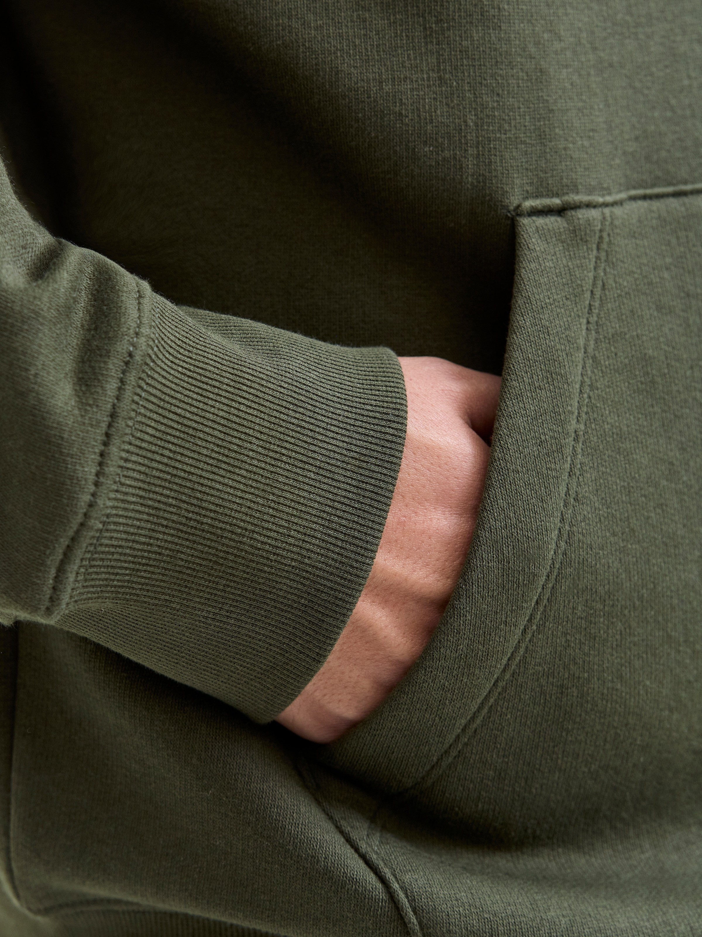 Jack & Jones Kapuzensweatshirt »JJESTAR mit 3D-Print und Kapuze für vielseitige Anlässe«, mit 3d-Print