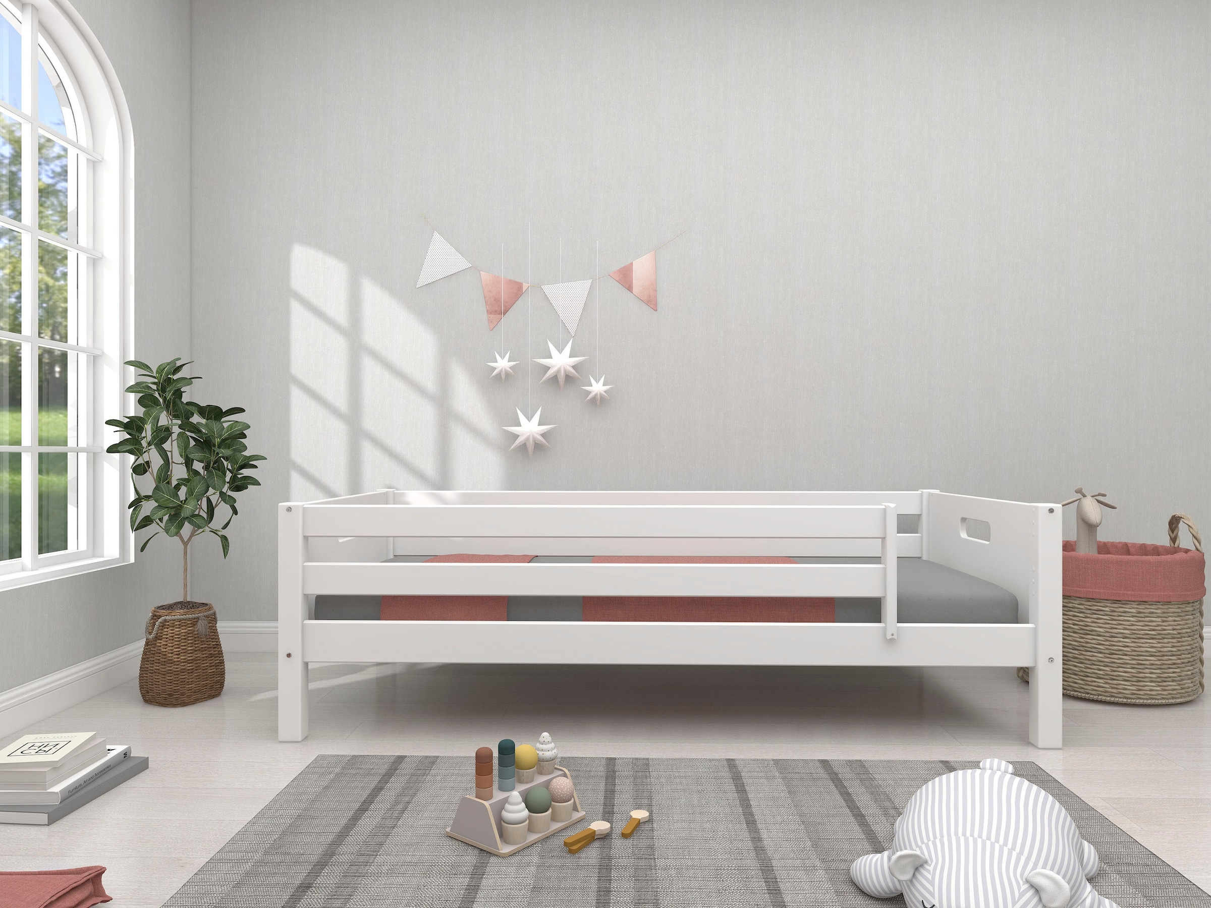 Thuka Einzelbett »Nordic Kinderbett, Spielbett, Daybett,«, bester Qualität, stabil, umbaubar