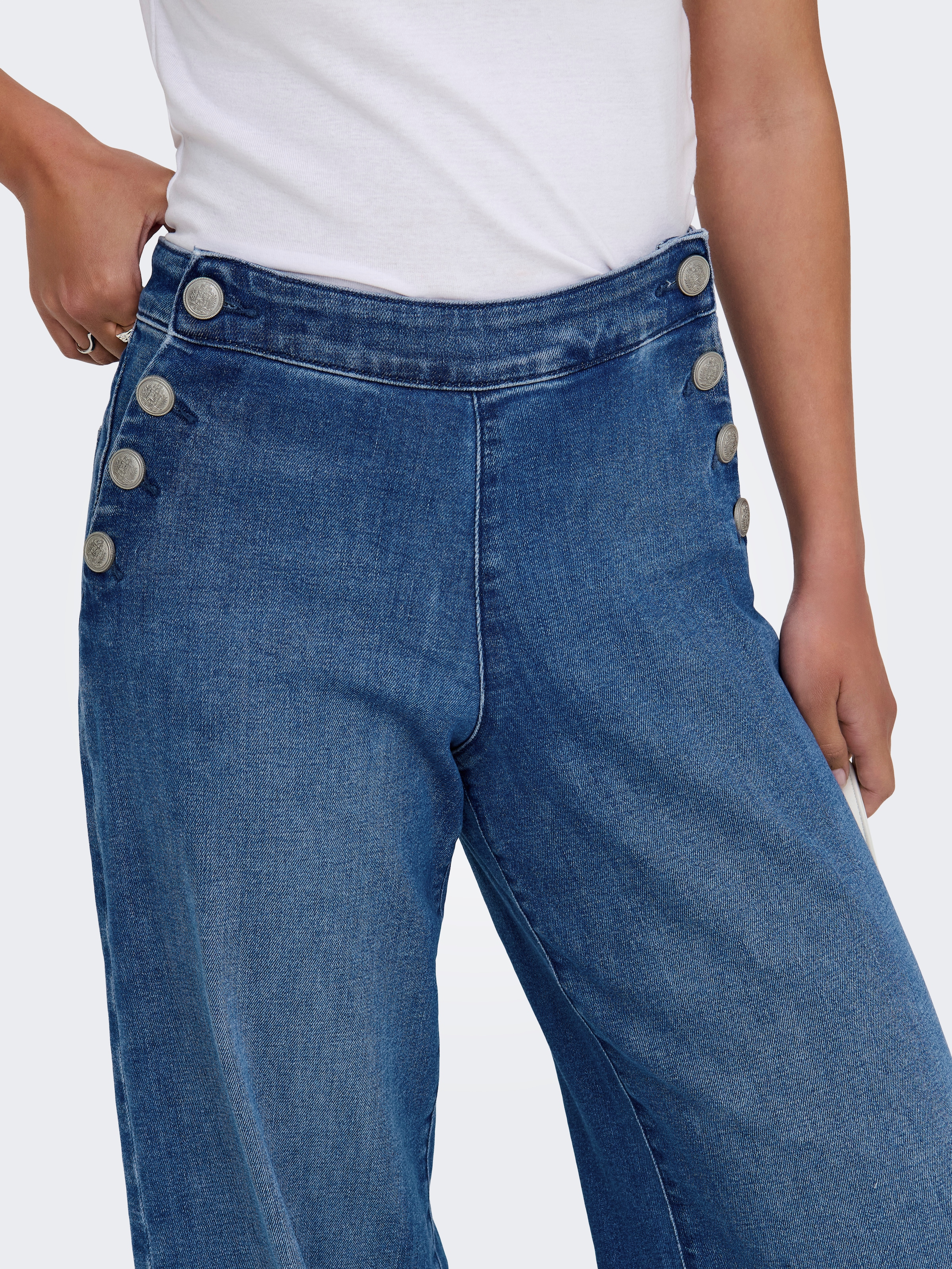 ONLY High-waist-Jeans »ONLMADISON HW BUTTON WIDE DNM GEN769NOOS«