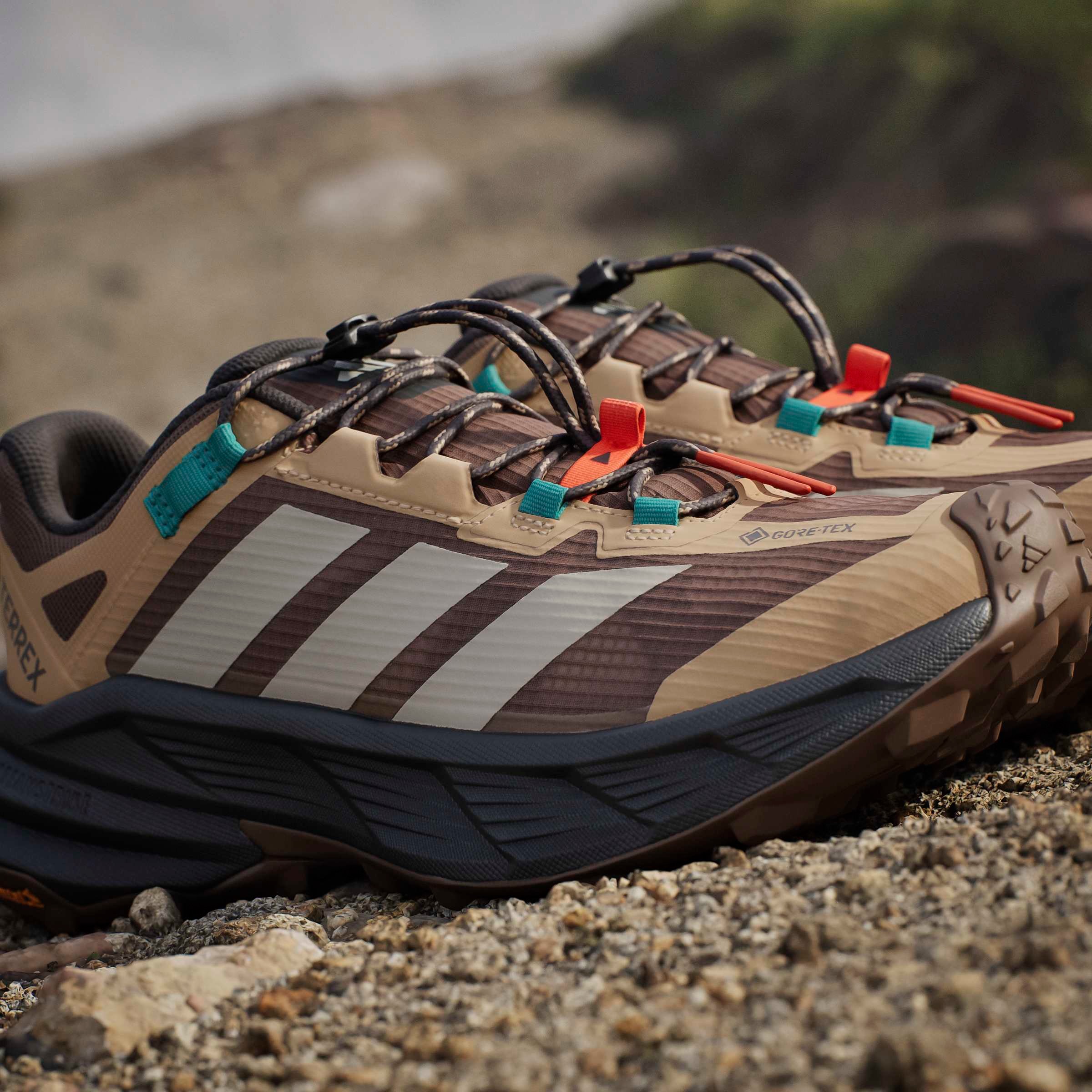 adidas TERREX Wanderschuh »FREEHIKER SL GORE-TEX«  wasserdicht dank Gore-Tex Membrane