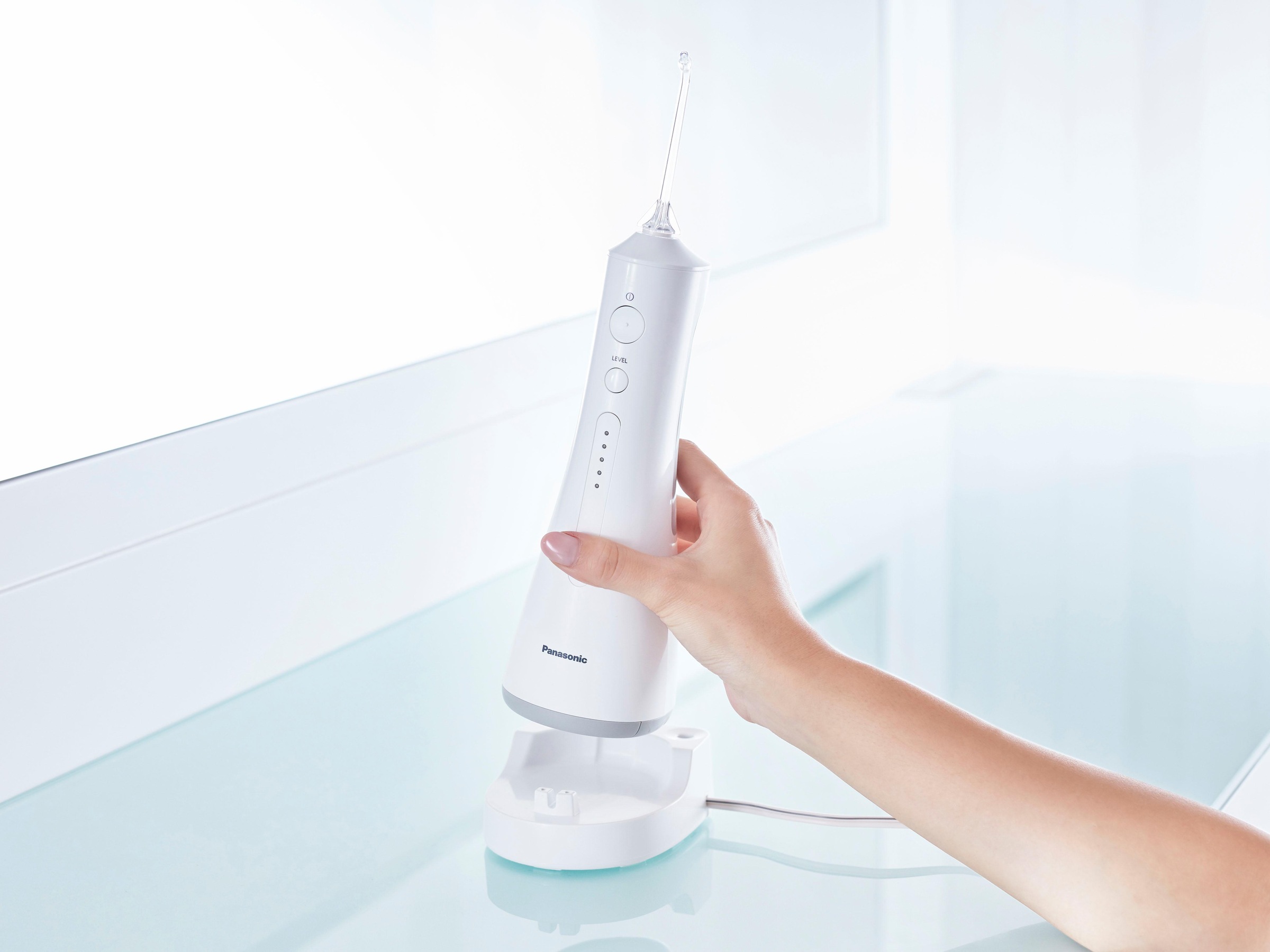 Panasonic Munddusche »EW1511«, 2 St. Aufsätze, kabellos, Ultrasonic Technologie, 5-Stufen