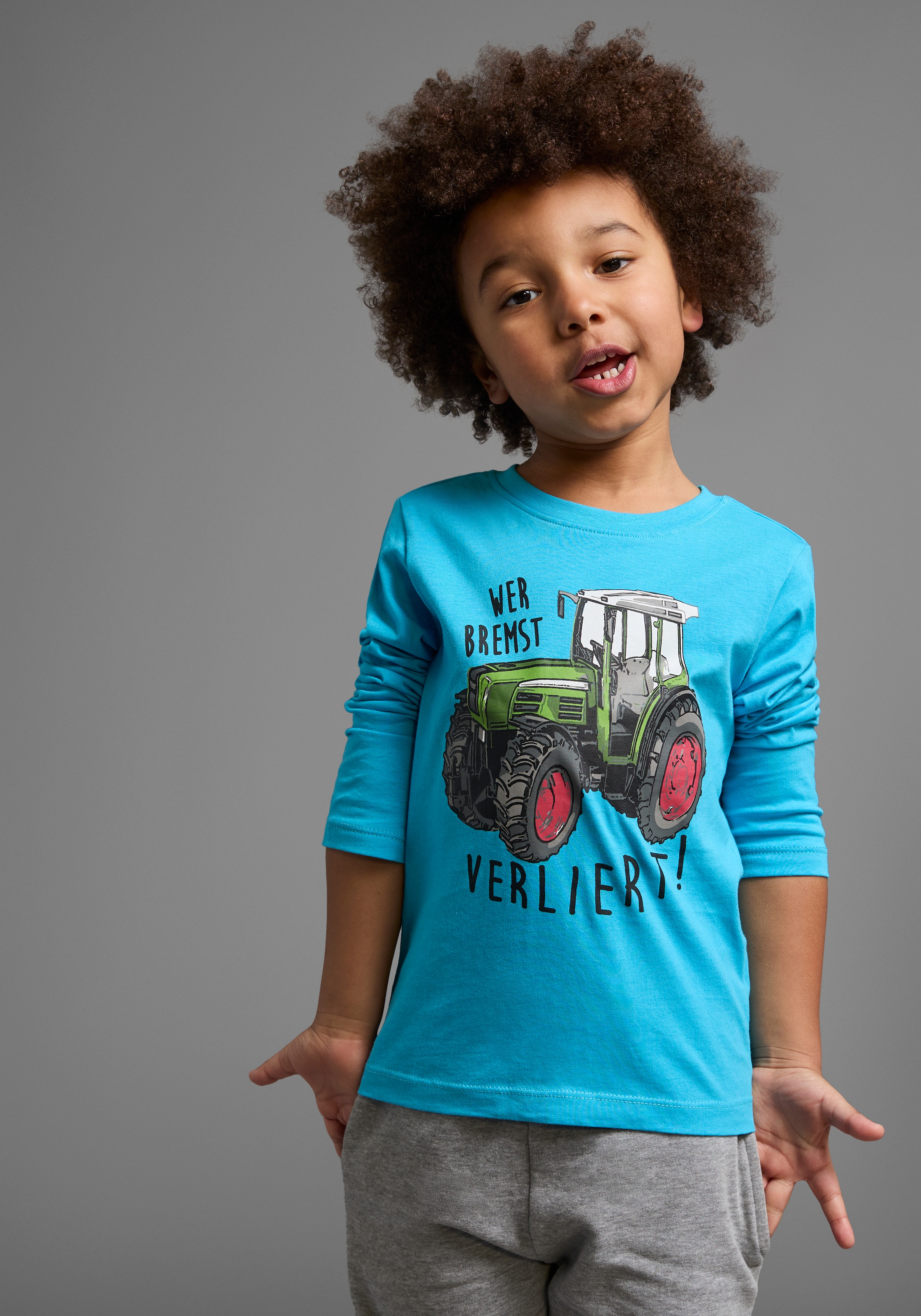 KIDSWORLD Langarmshirt »Traktoren«, (Packung, 2 tlg.), Langarm, Basic-Passform, bedruckt