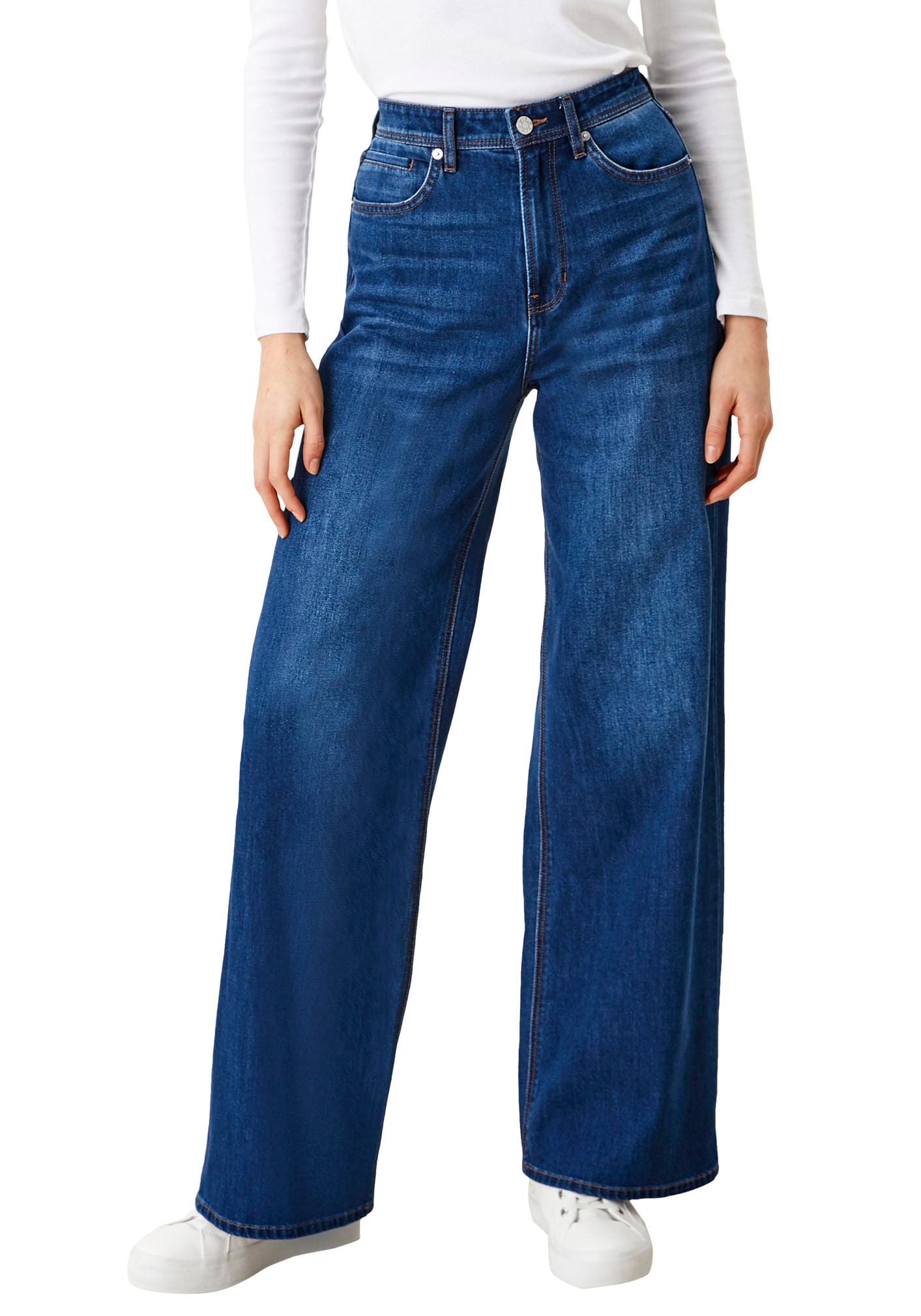 High-waist-Jeans, mit verlängerten Gürtelschlaufen