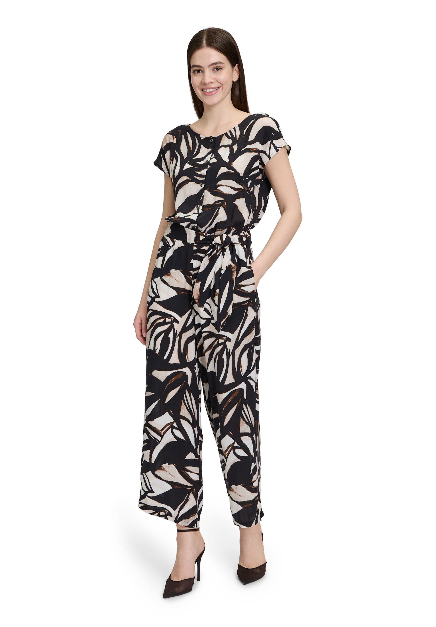 Betty&Co Jumpsuit »Jumpsuit mit U-Boot-Ausschnitt«