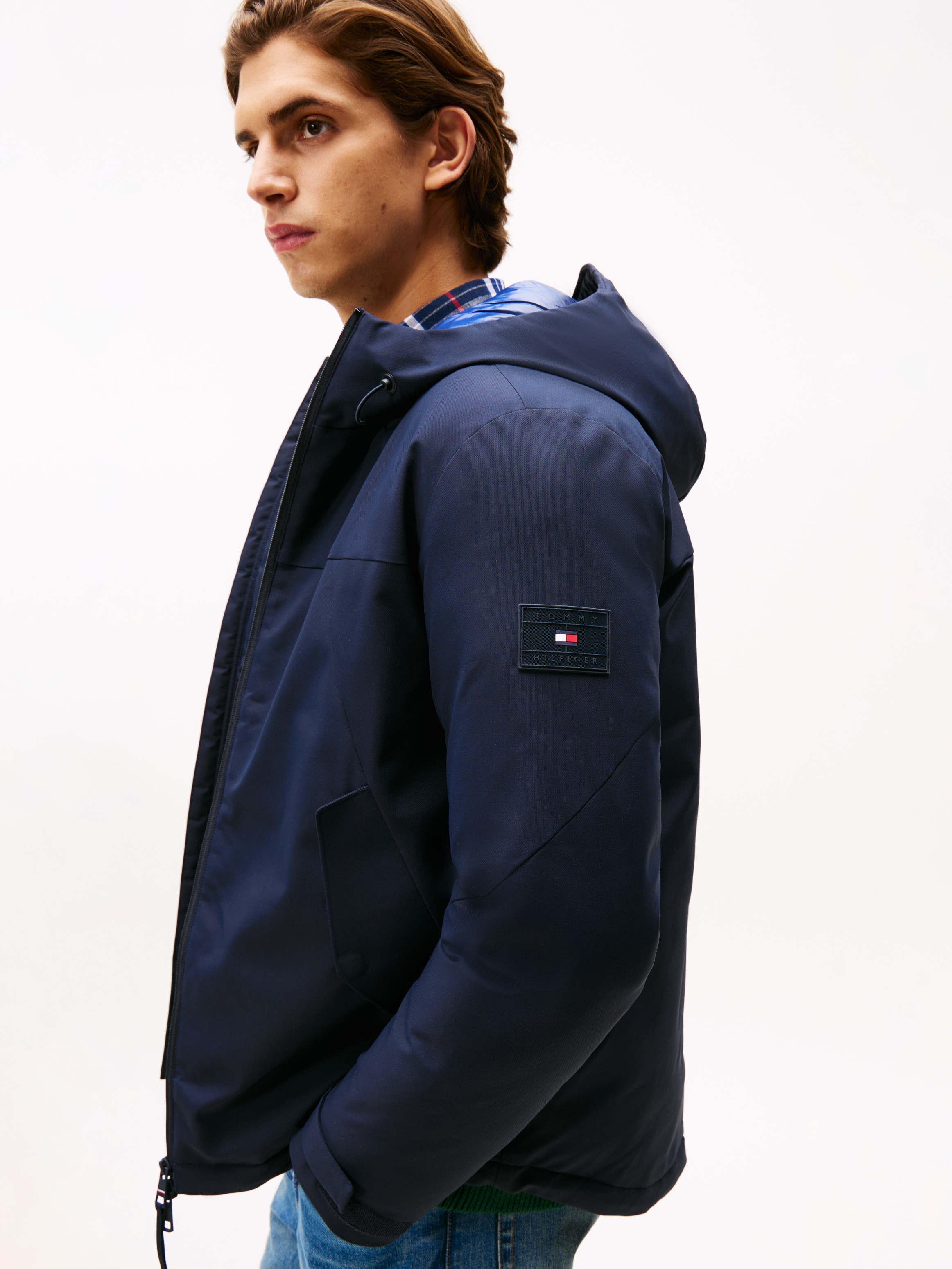 Tommy Hilfiger Funktionsjacke »TECH HOODED SHORT PADDED JACKET«, mit Kapuze, Winterjacke, Outdoorjacke