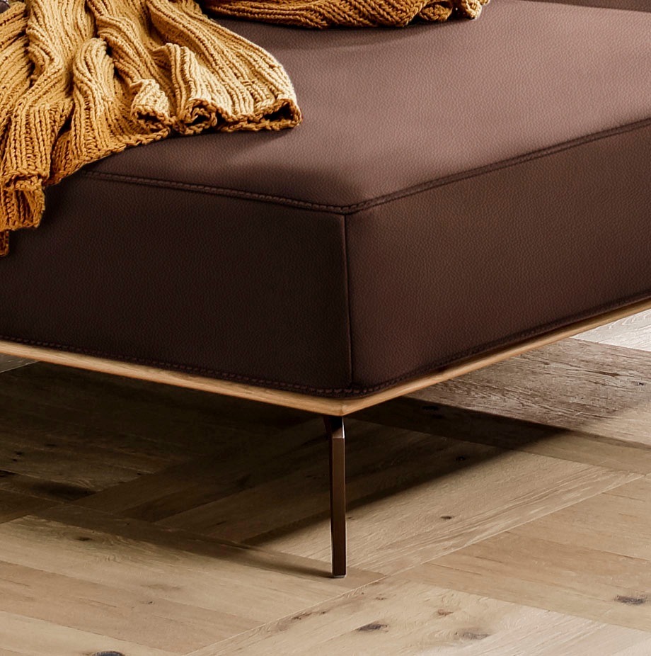W.SCHILLIG Ecksofa »run, Designsofa mit tollem Sitzkomfort, bequem, L-Form«, mit Holzsockel, Füße in Bronze pulverbeschichtet, Breite 279 cm