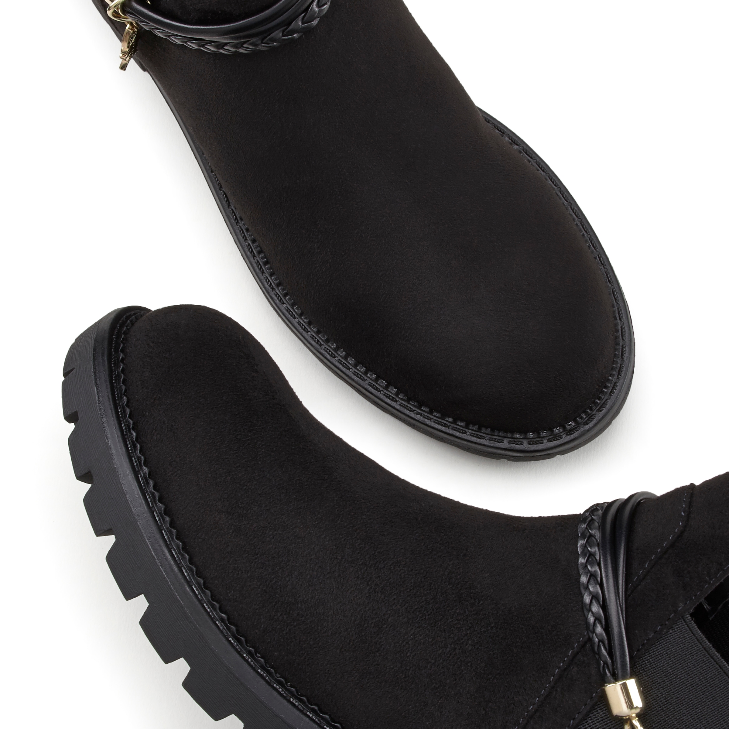 LASCANA Chelseaboots, mit abnehmbarem Band und Chunky-Sohle, Ankle Boots, Stiefelette