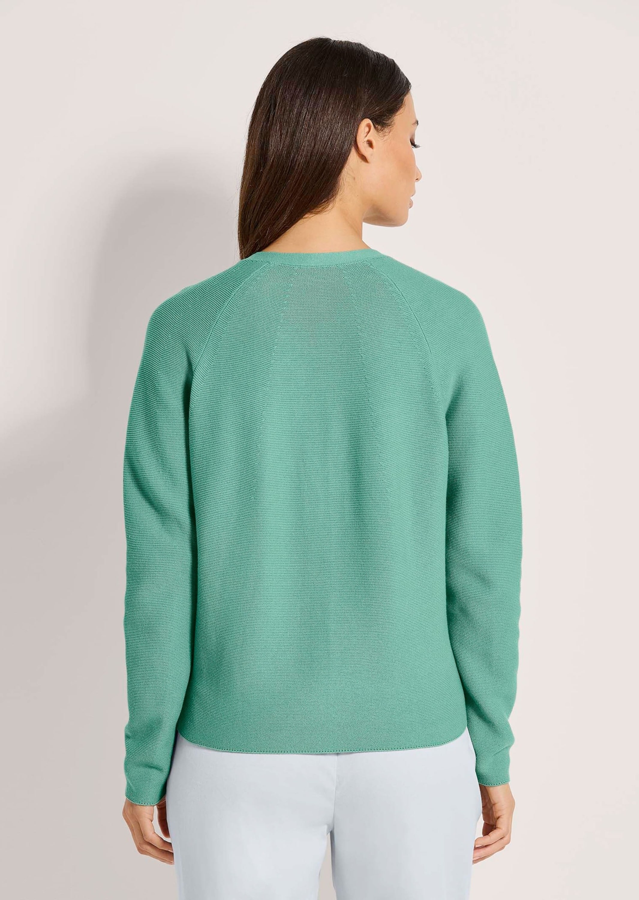 MADELEINE Strickjacke »Strickjacke Modische Strickjacke mit V-Ausschnitt«