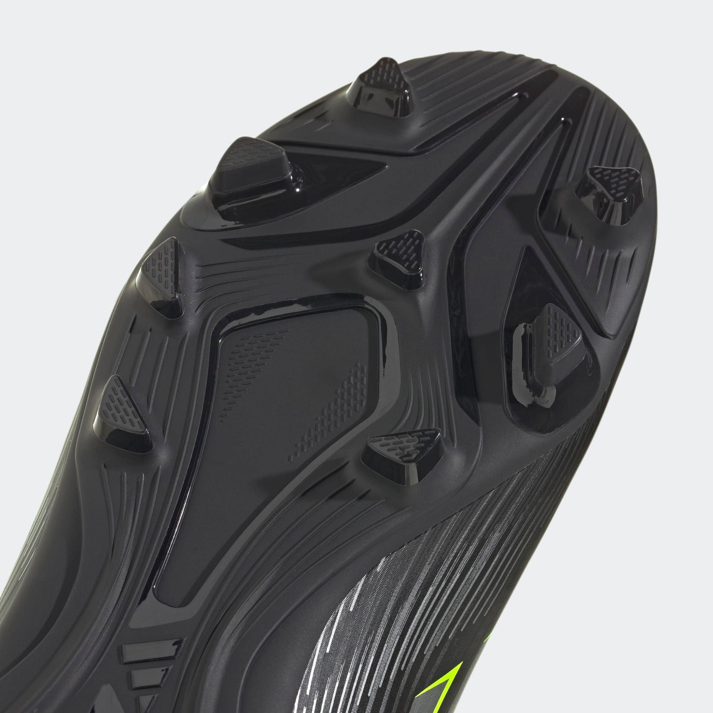 adidas Performance Fußballschuh »F50 CLUB KLETTVERSCHLUSS KUNSTRASEN NEUERER GENERATION, HART- UND ASCH«, geeignet für Rasen- und Kunstrasenplätze