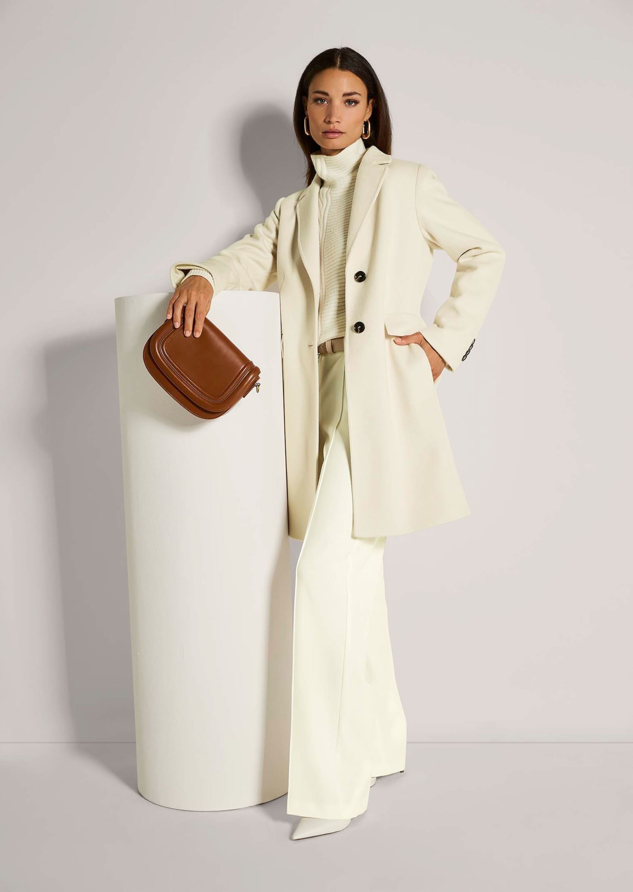 MADELEINE Langmantel »Trenchcoat Trenchcoat mit Reverskragen«