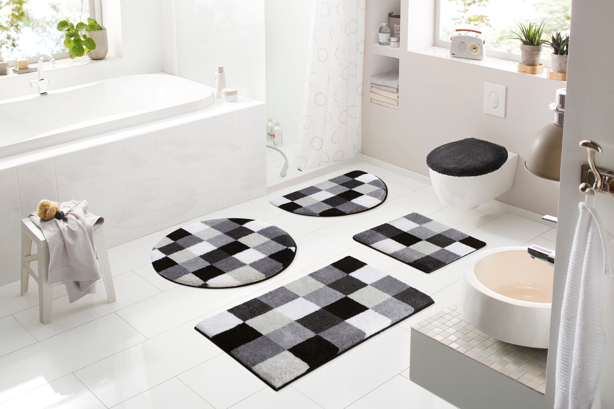 Grund Badematte »Mosaik, Badvorleger, Badezimmer Teppich, sehr weich«, rutschhemmend beschichtet, fußbodenheizungsgeeignet, angenehm weich, auch als 3 teiliges Set erhältlich, Made in Europe
