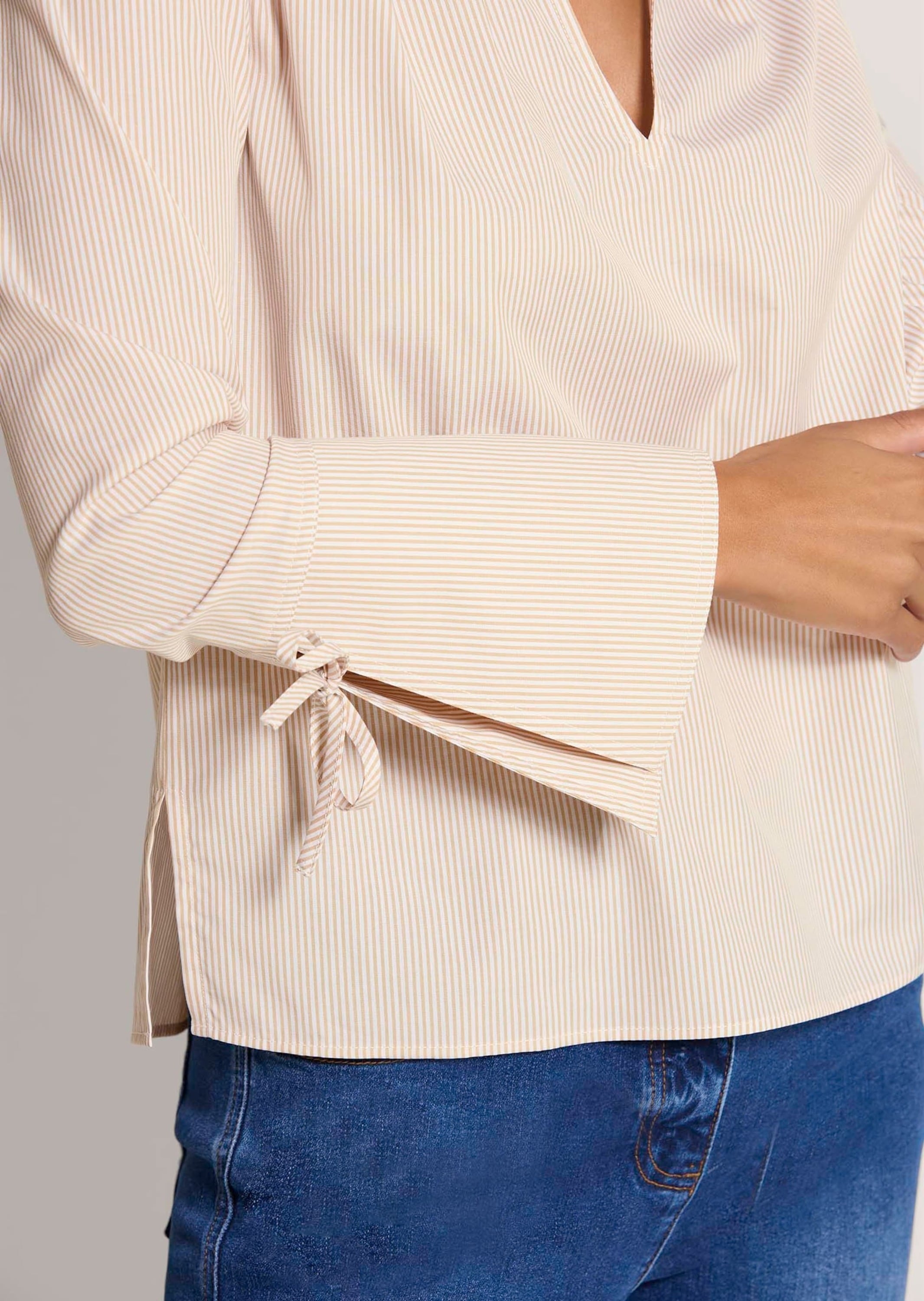 MADELEINE Langarmbluse »Streifenbluse Blusenshirt mit Streifendesign« Bluse mit Rundhalsblende mit V-Ausschnitt