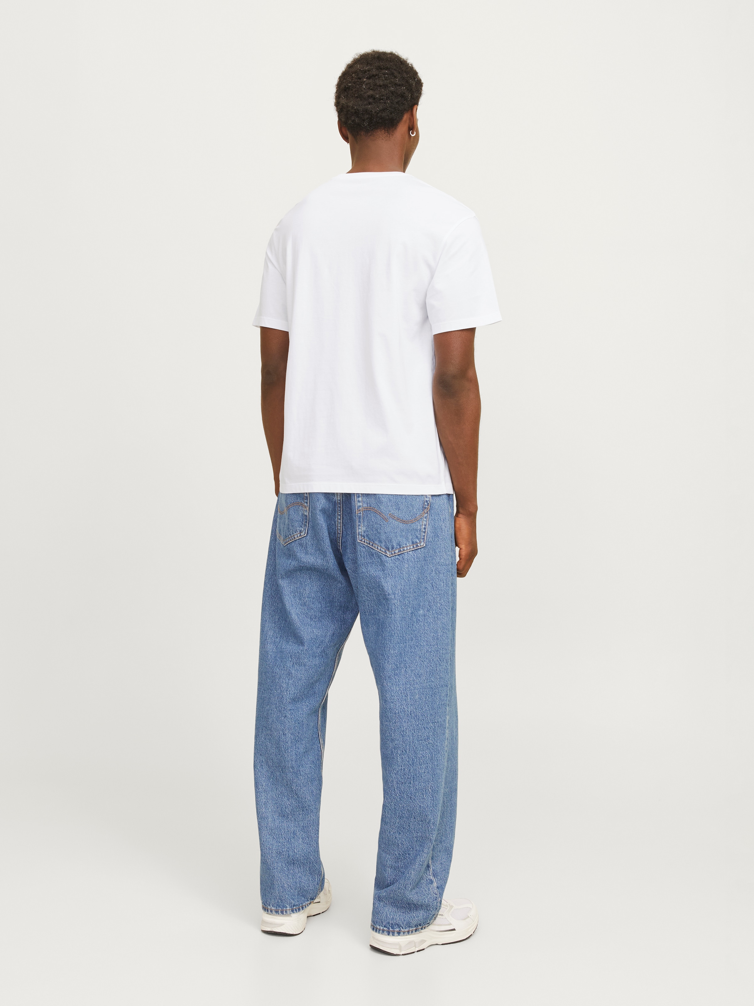 Jack & Jones Rundhalsshirt »JJECORP GRAPHIC TEE SS O-NECK NOOS«, mit Logo Print