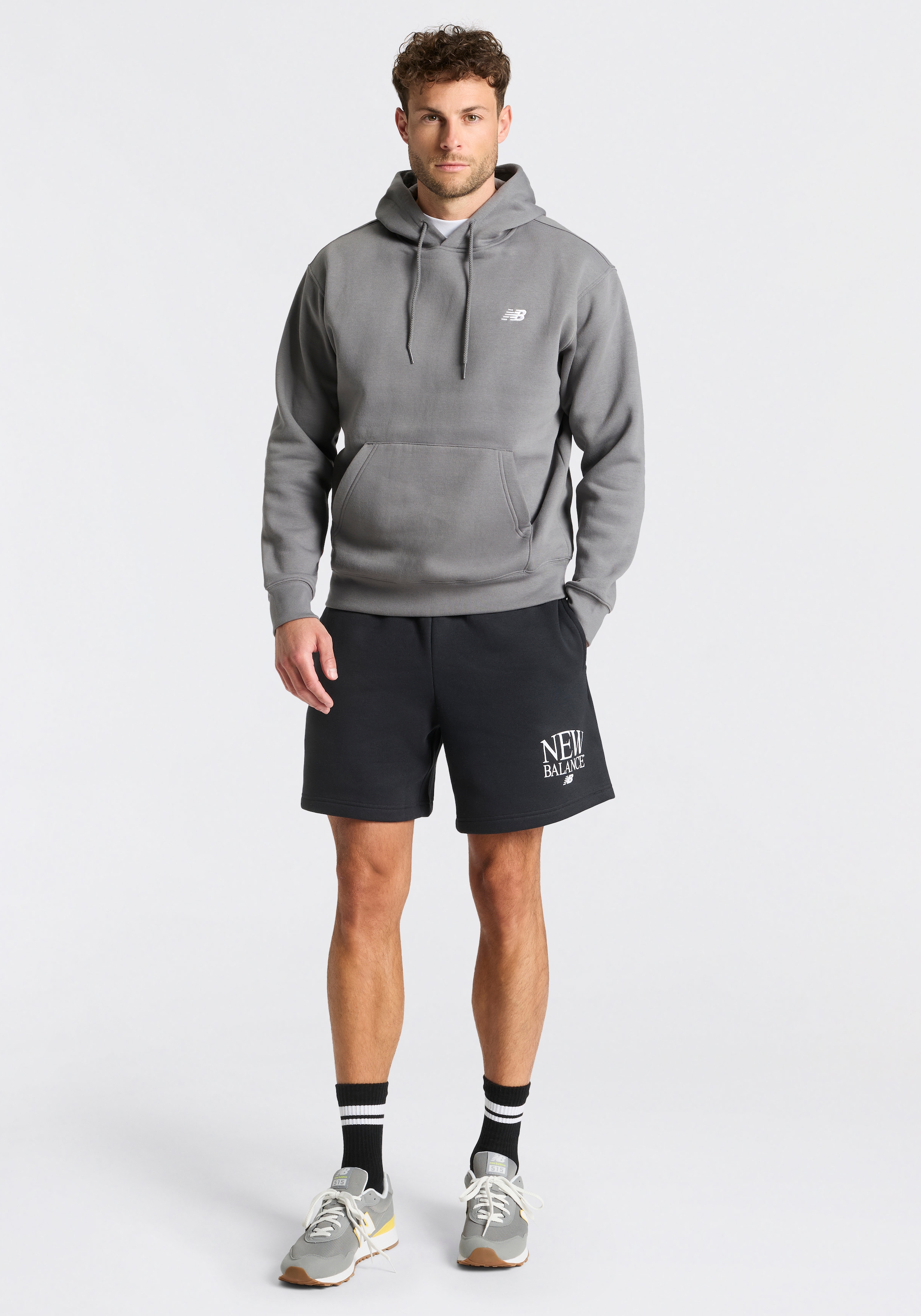 New Balance Sweatshorts  aus weicher Fleece-Qualität, mit Kordelverschluss, bequeme Passform